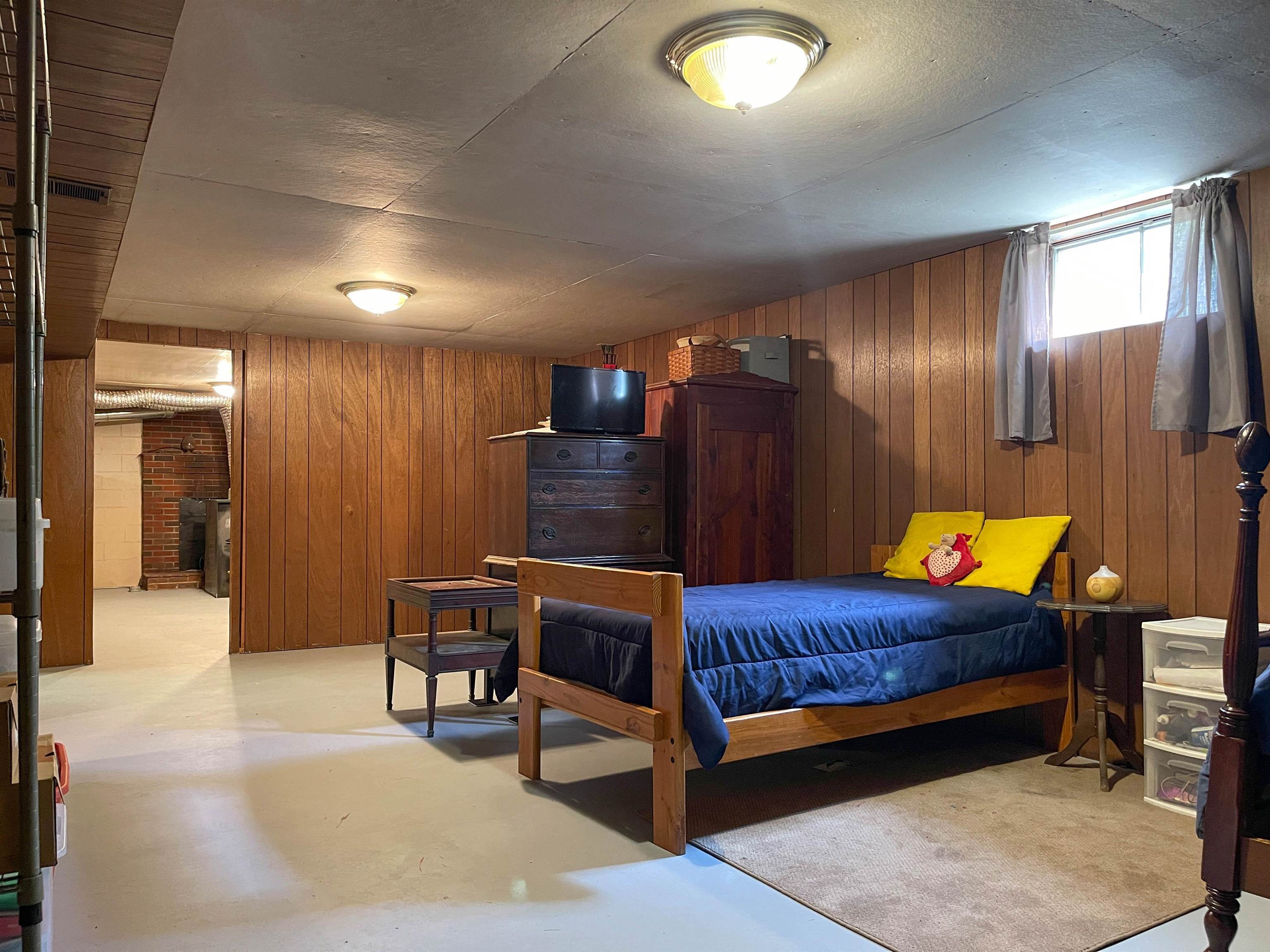 152 KEYES MILL RD