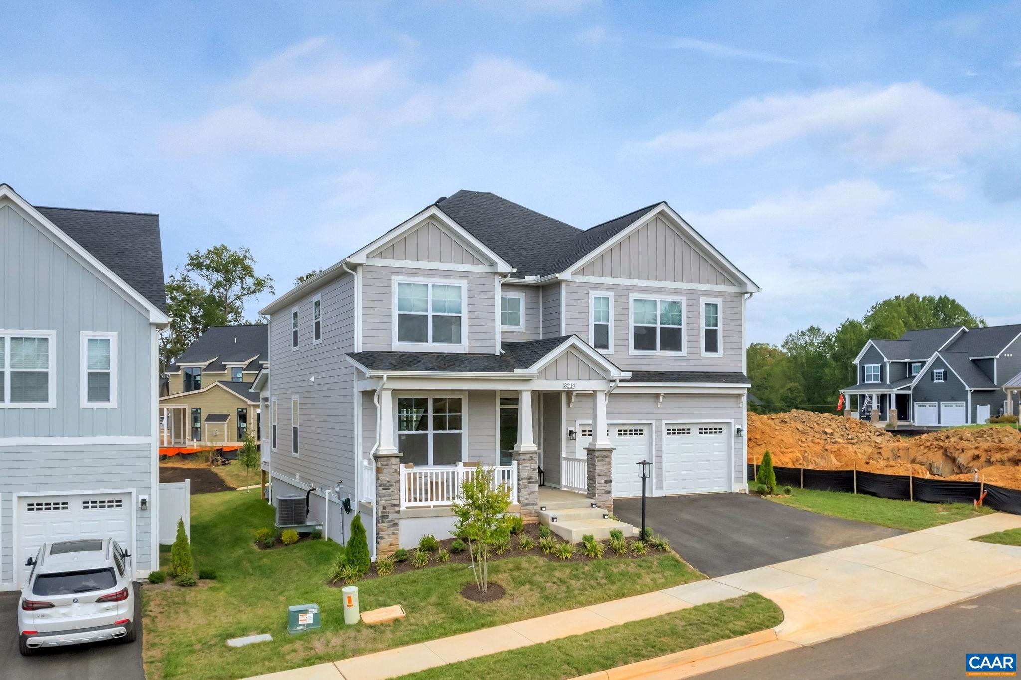 3214 THICKET RUN DR, CHARLOTTESVILLE, VA 22911