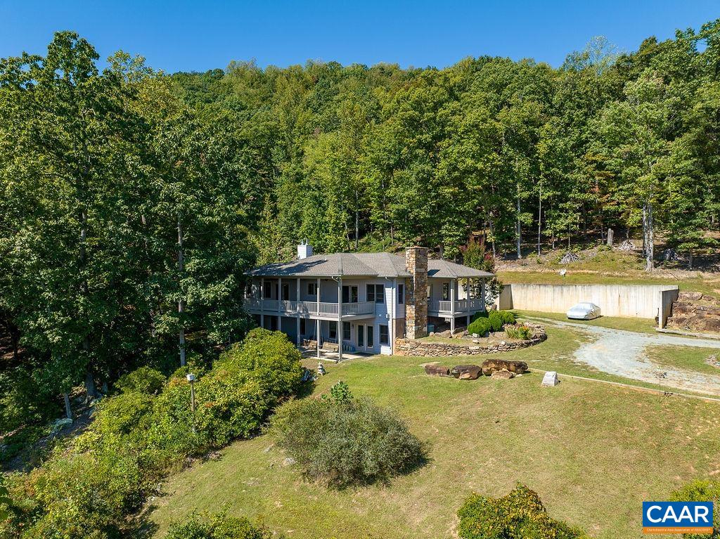 500 GREEN CREEK RD, SCHUYLER, VA 