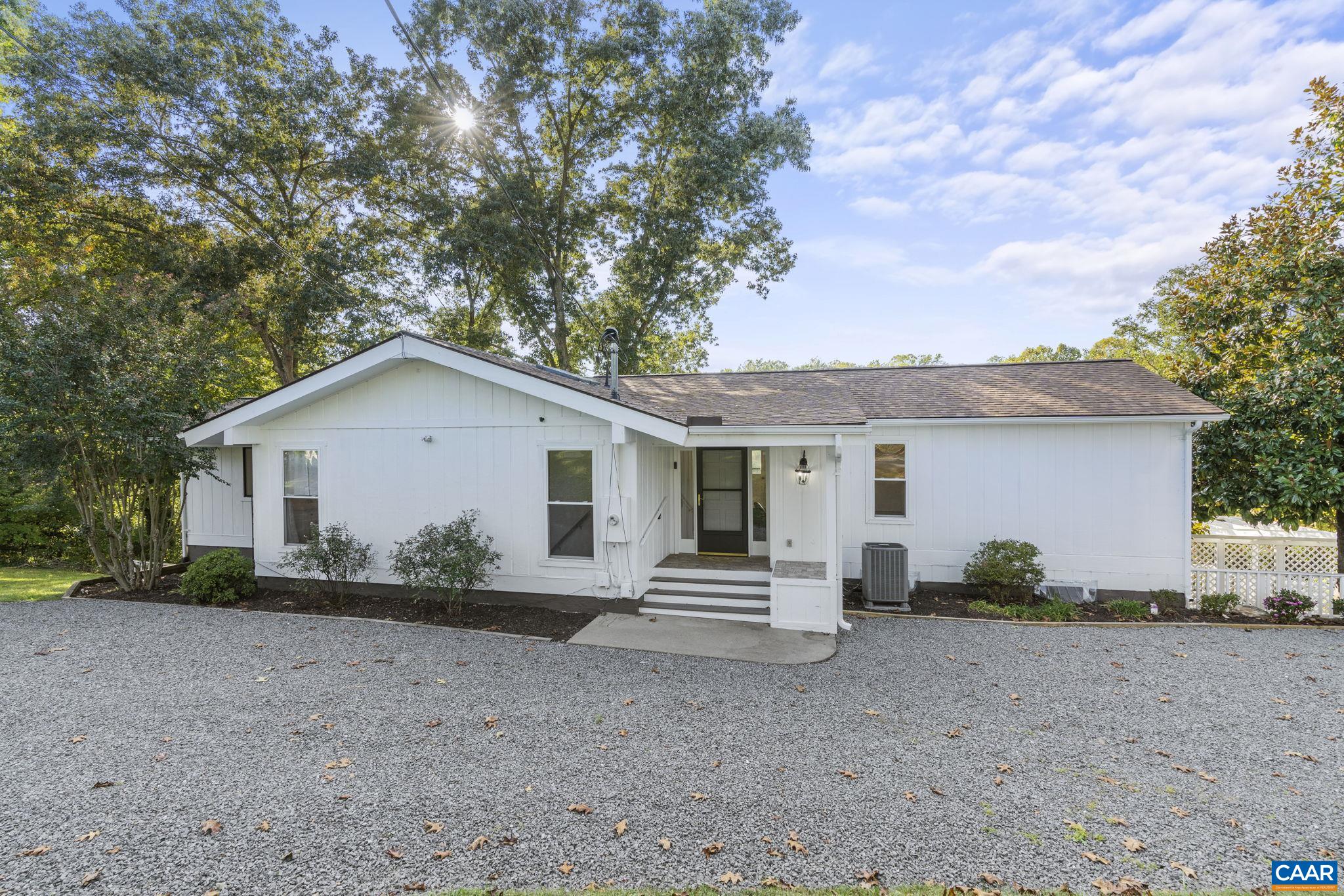 89 Hilltop Rd