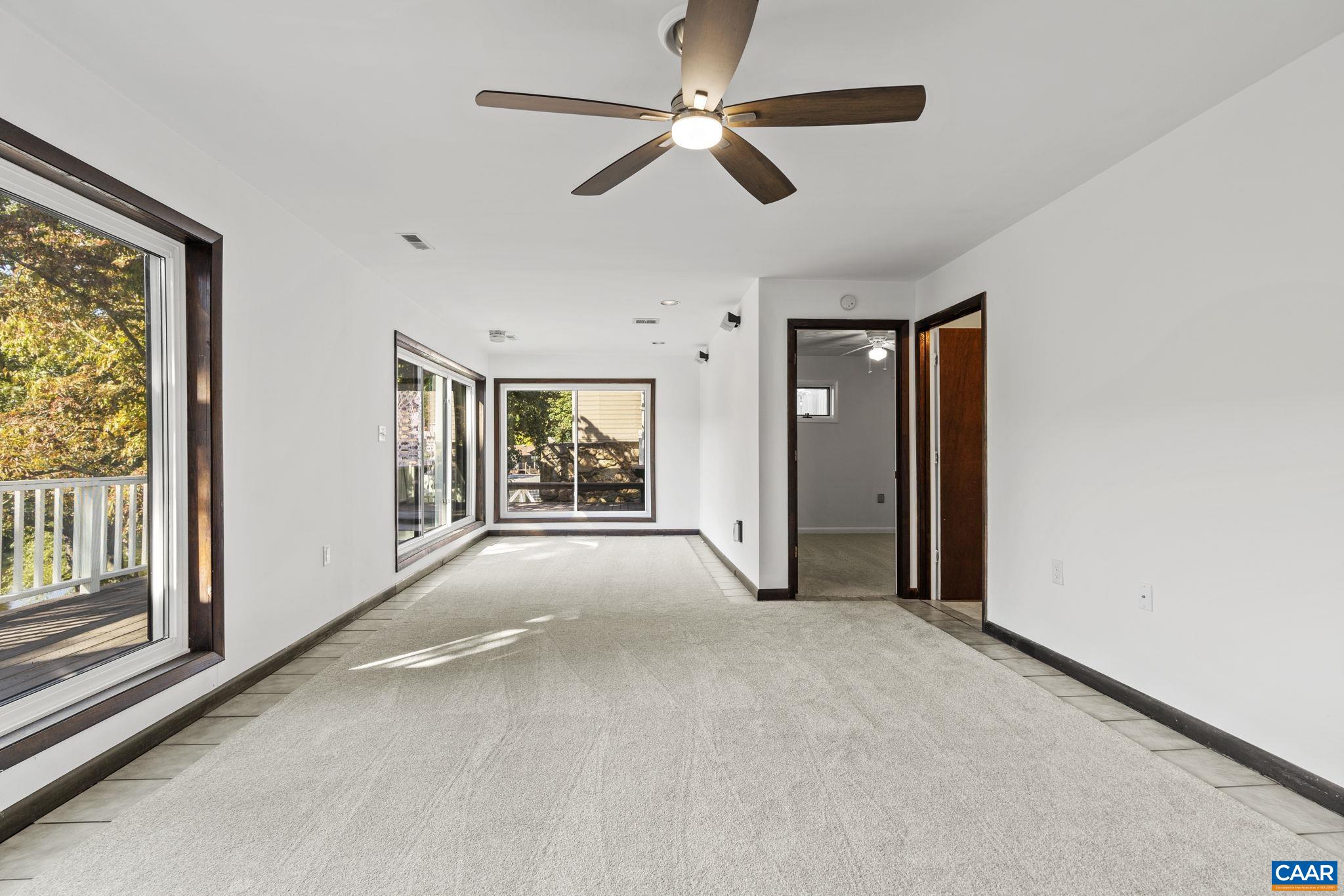 89 Hilltop Rd