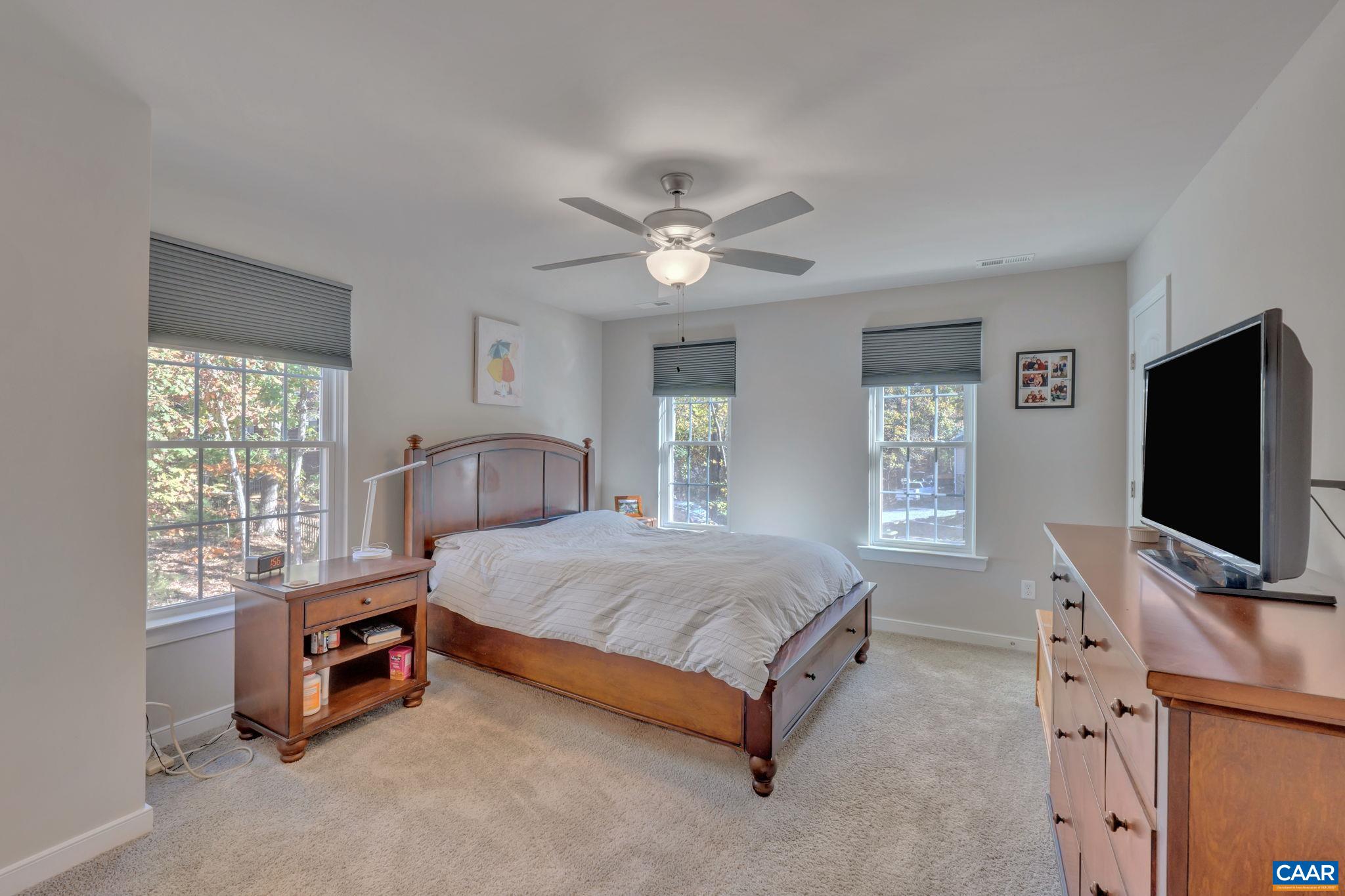 328 Jefferson Dr