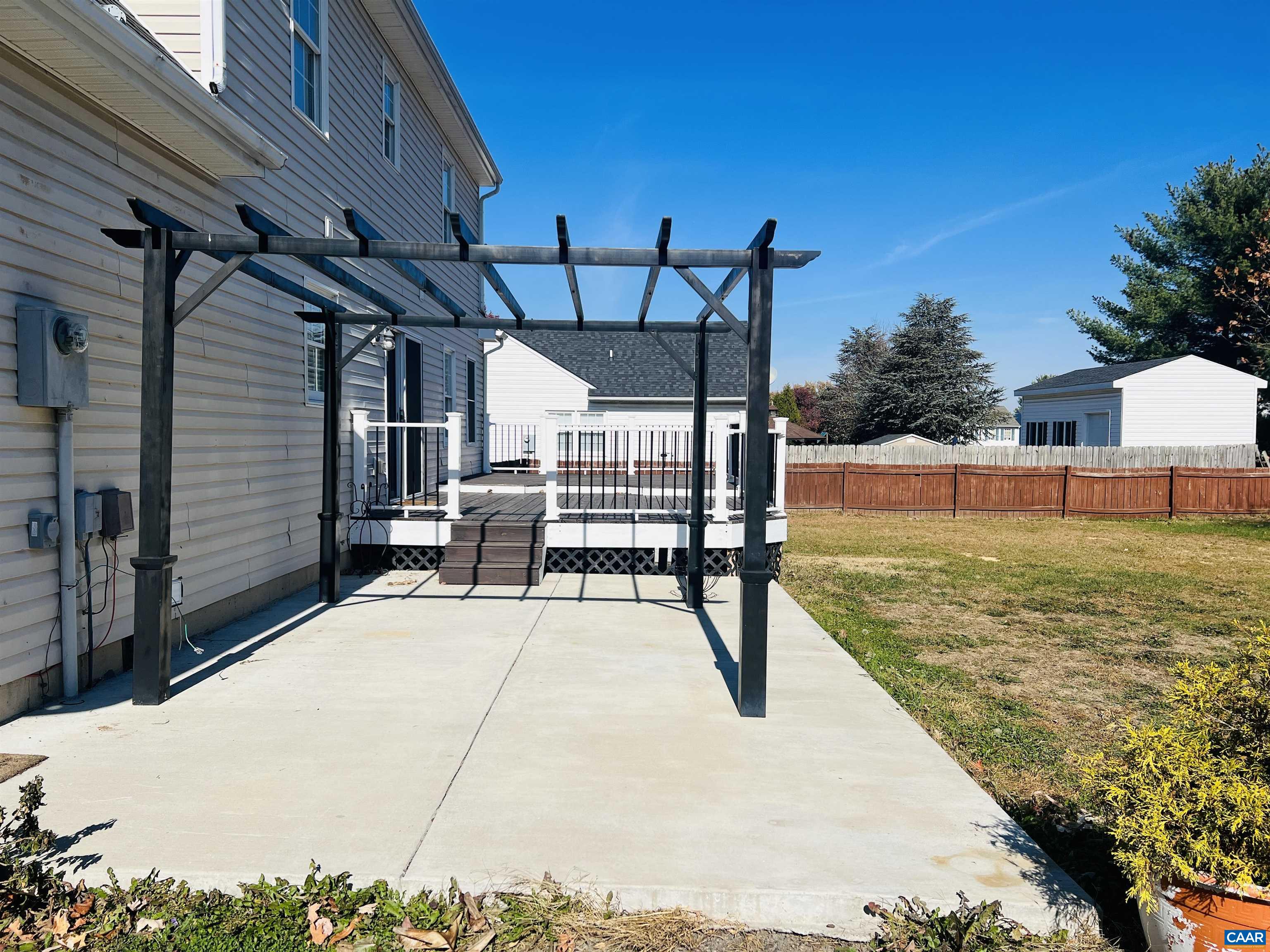 58 Arrowhead Ln