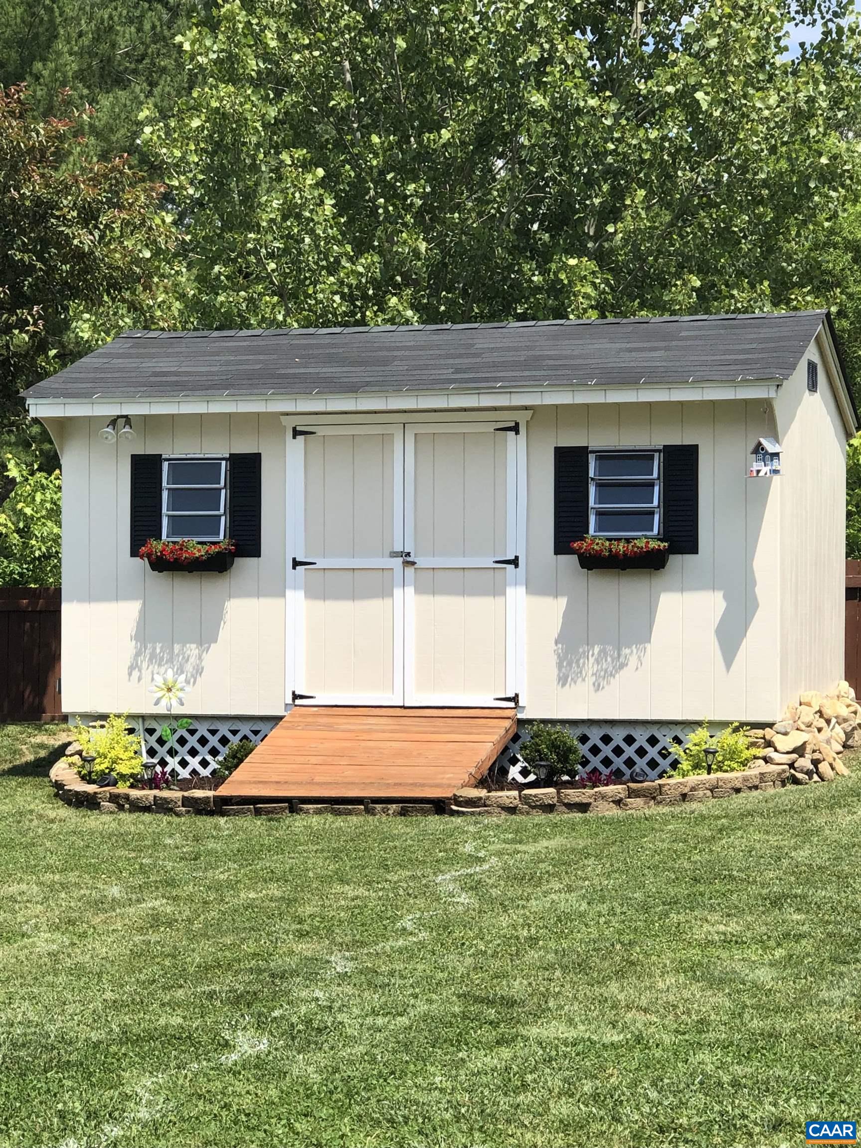 58 Arrowhead Ln