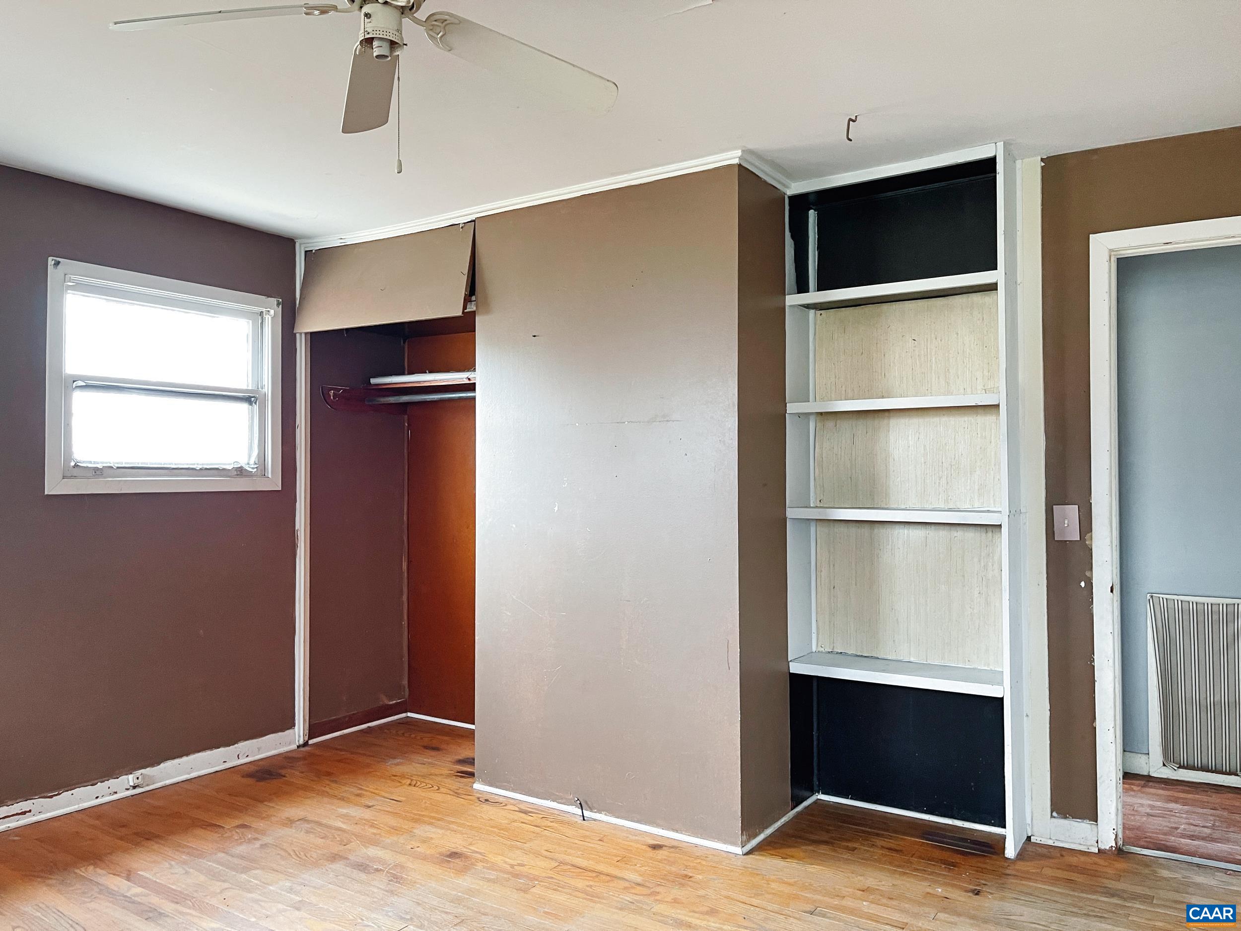 58 Featherstone Dr
