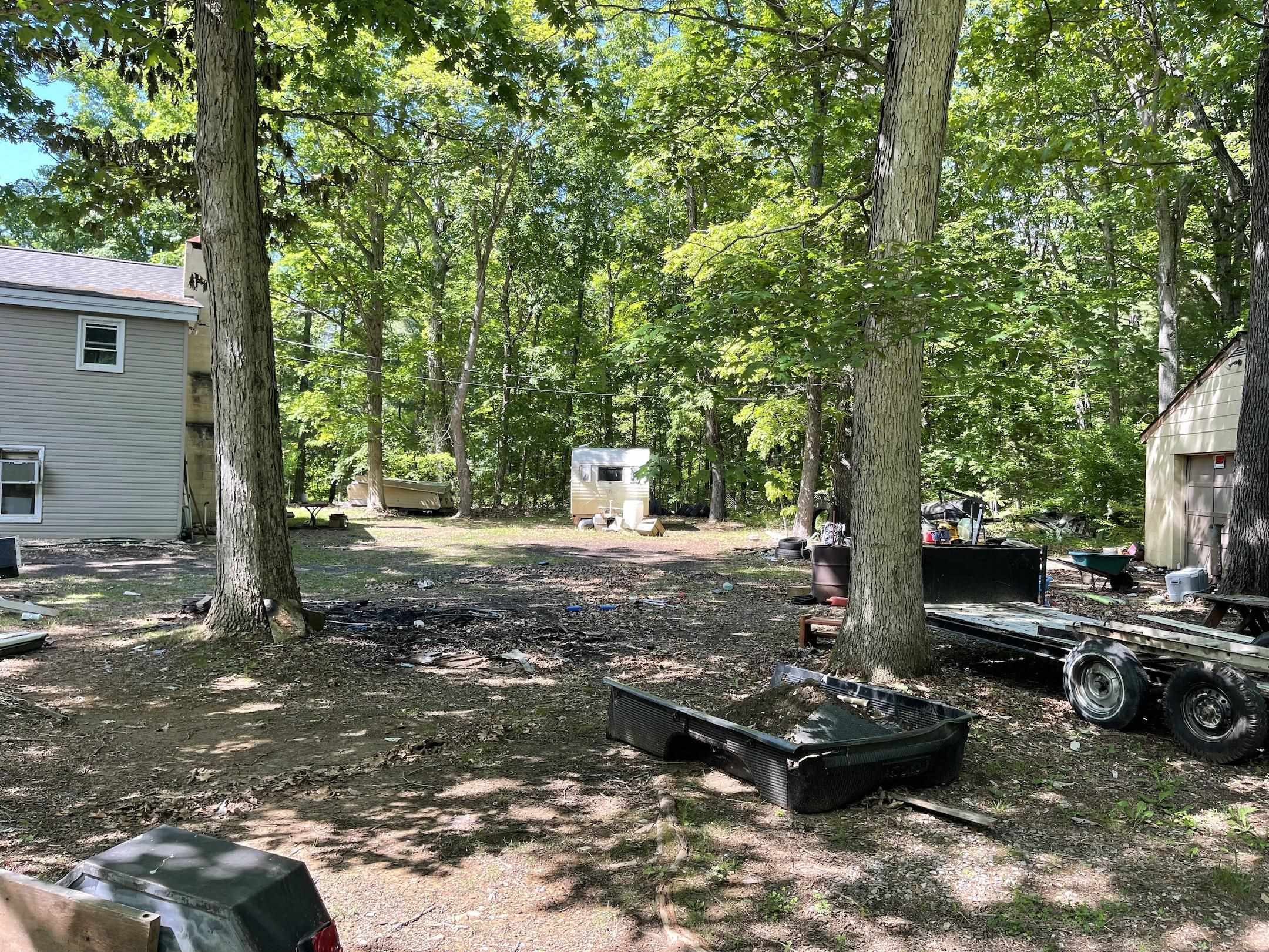 26 FOREST CREEK LN