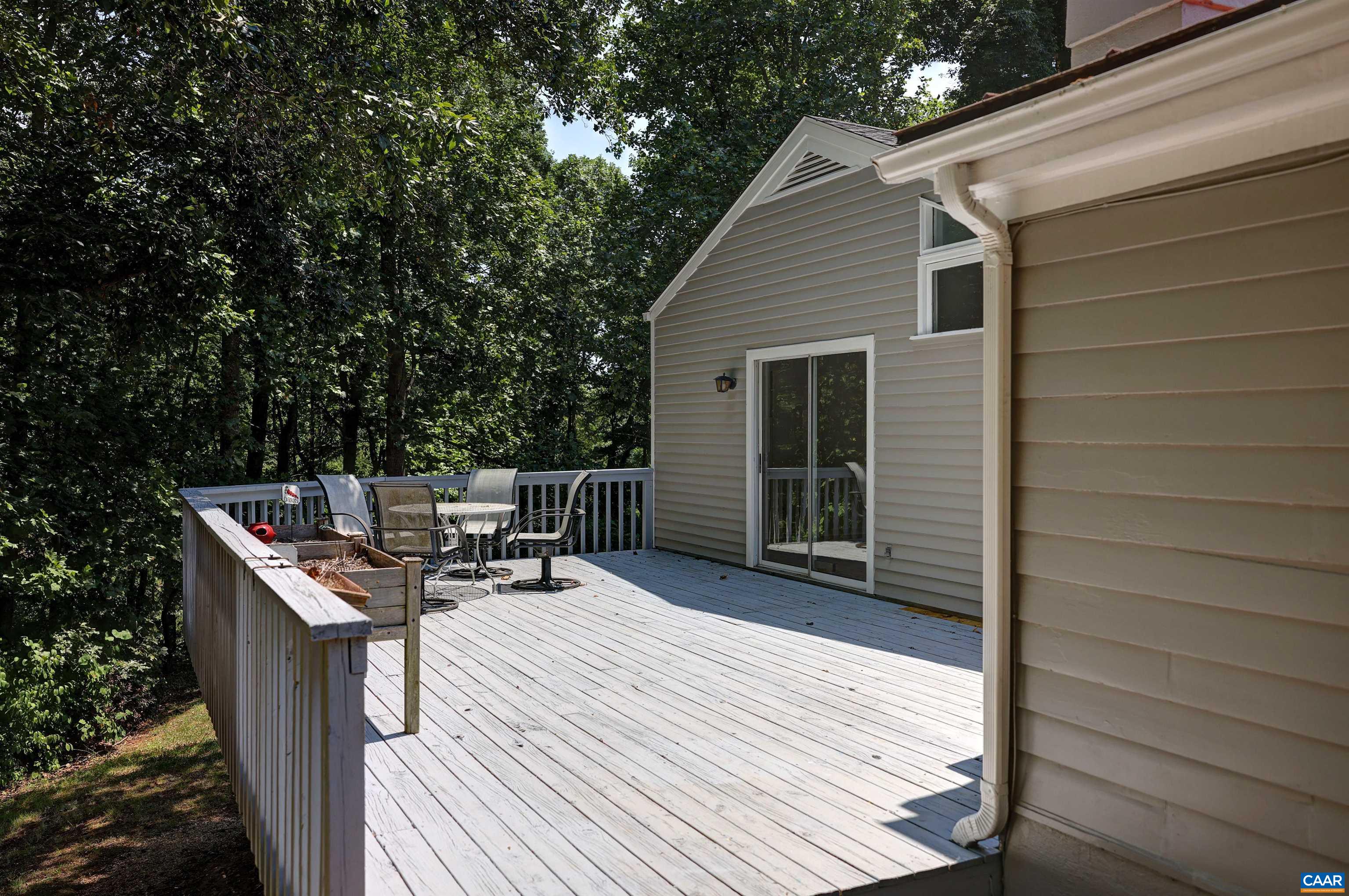 973 Taylors Gap Rd