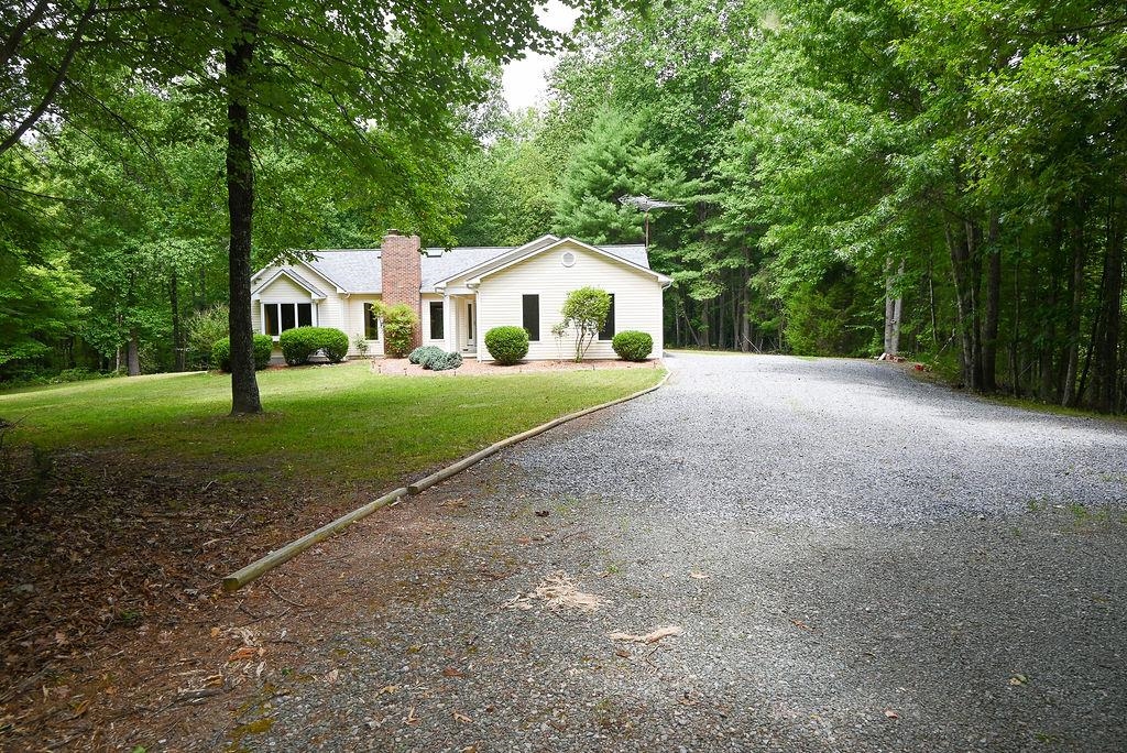 5662 SUGAR RIDGE RD