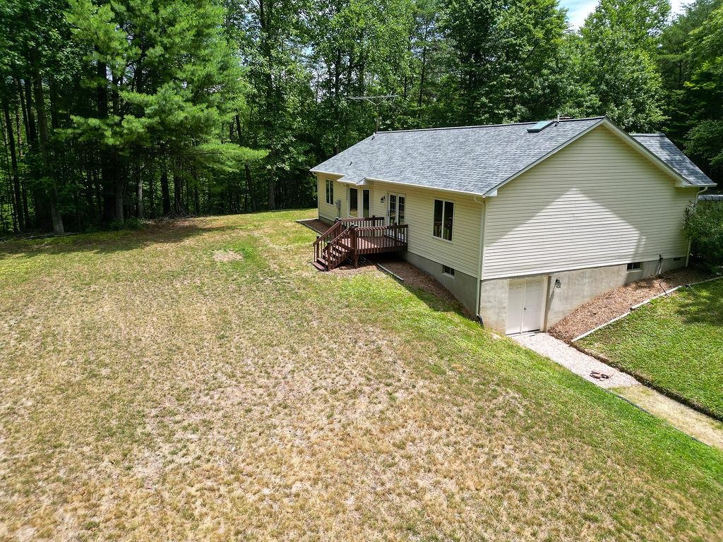 5662 SUGAR RIDGE RD