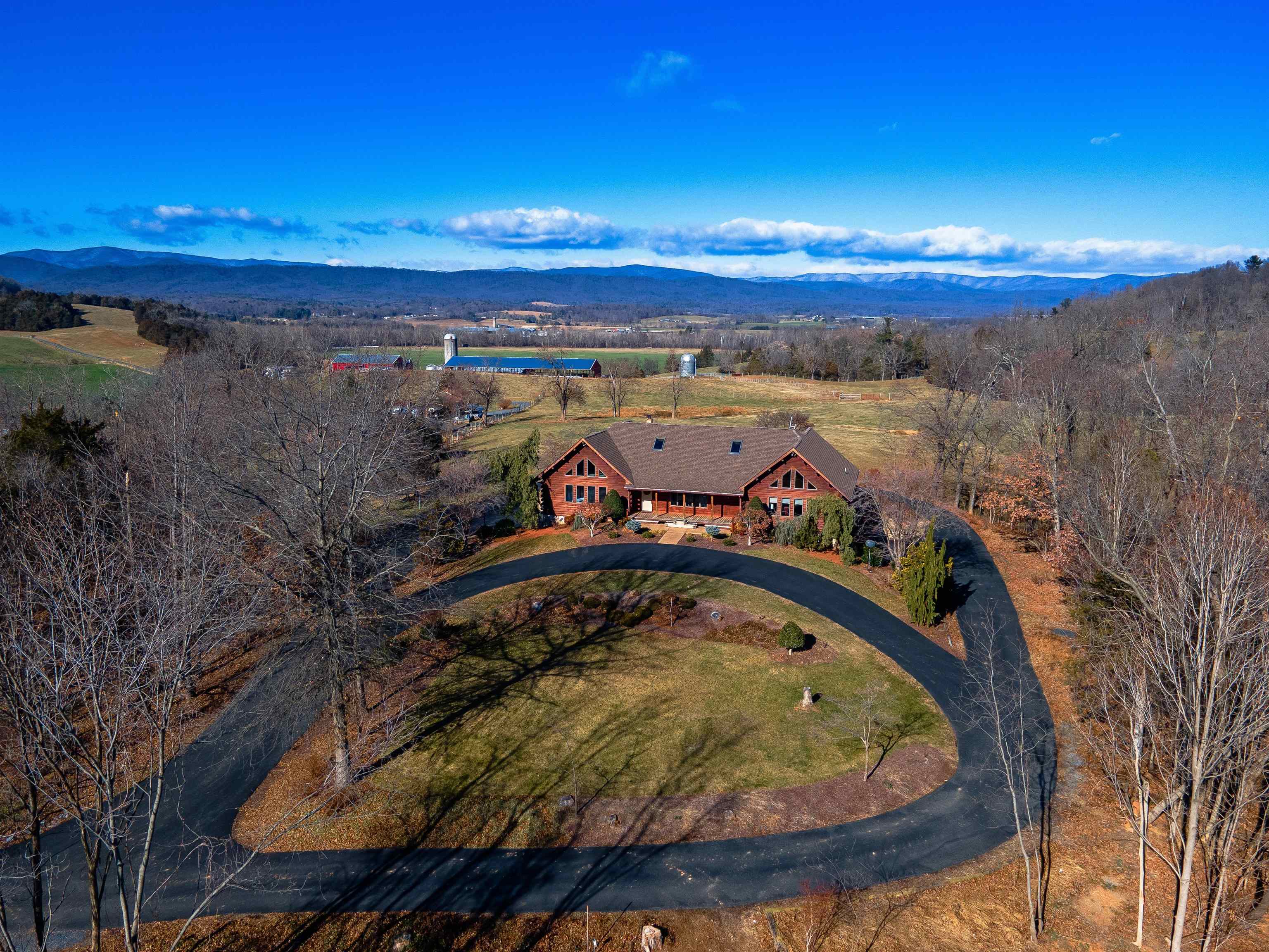 1003 Natural Chimneys Rd
