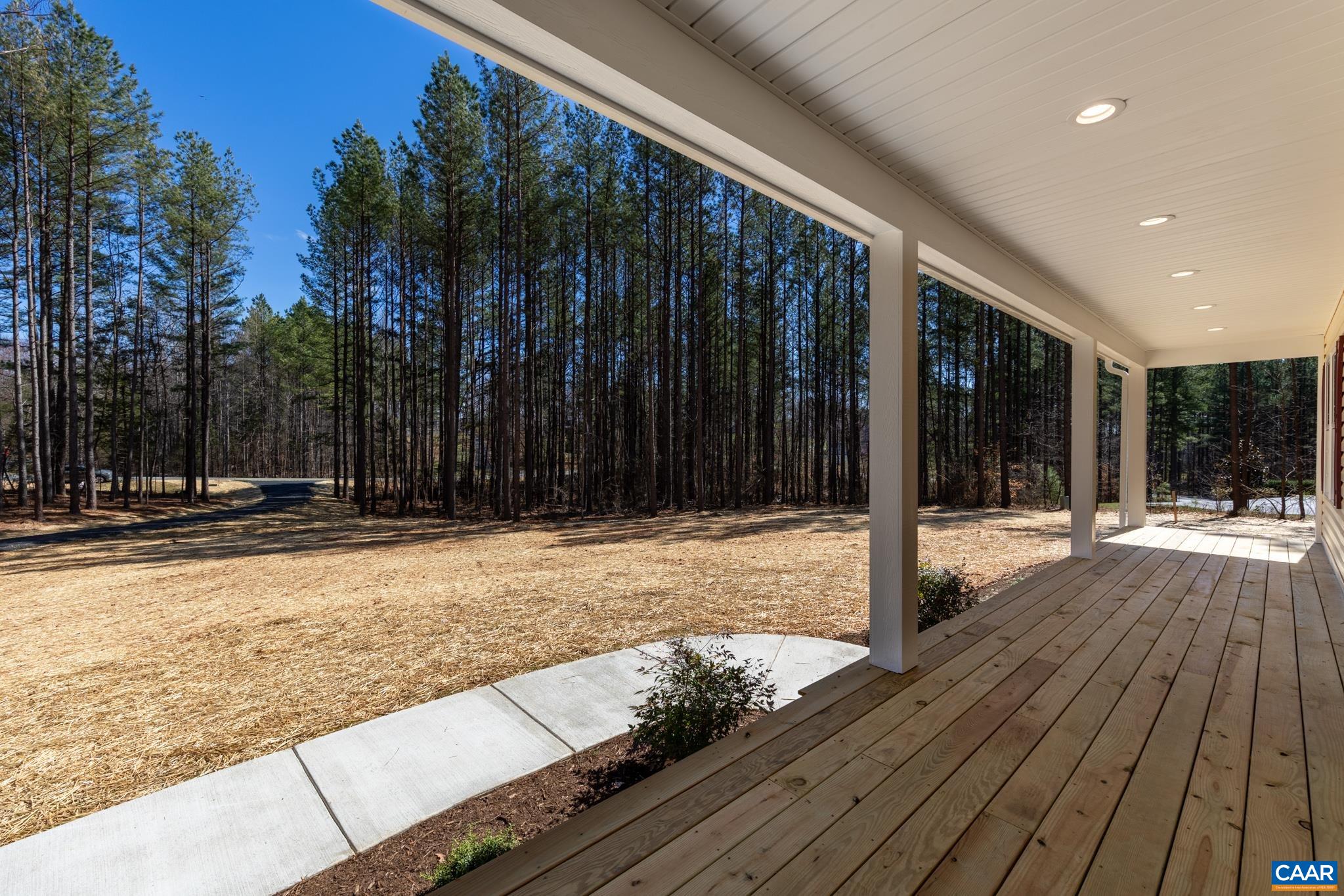 487 Kenwood Ln
