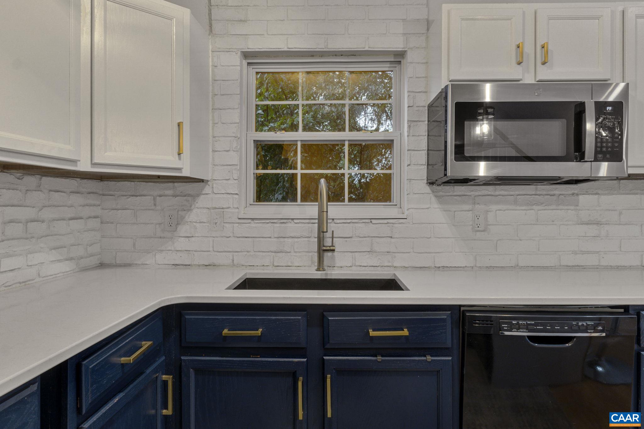123 Danbury Ct