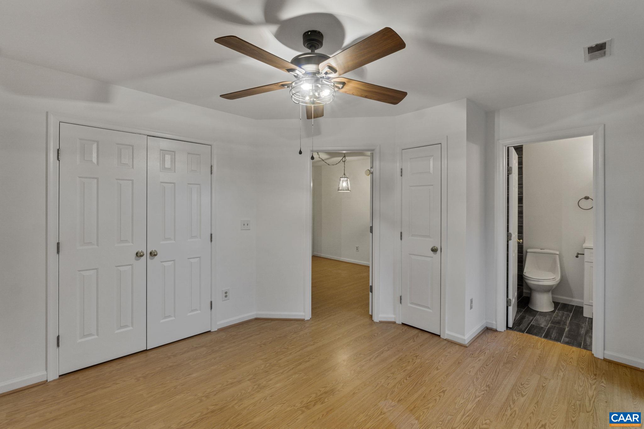 123 Danbury Ct