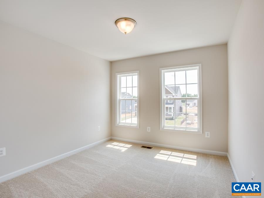 43 Sweetview Ct