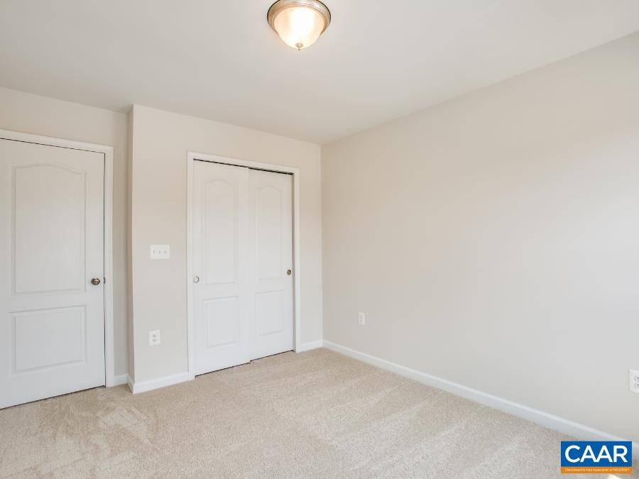 43 Sweetview Ct