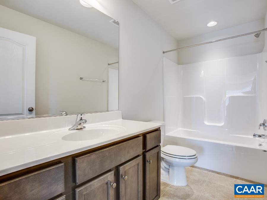 43 Sweetview Ct