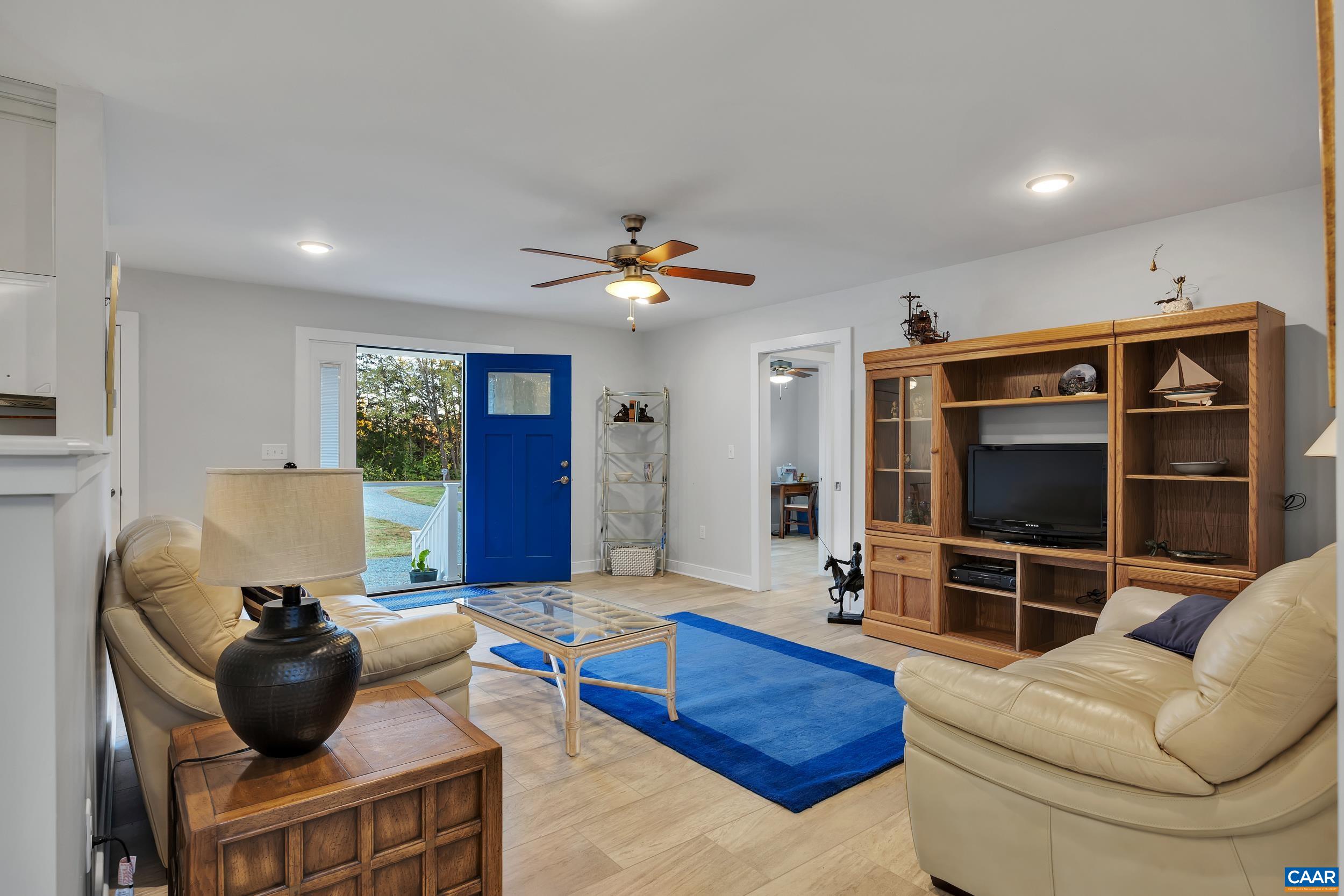 10835 Shannon Hill Rd