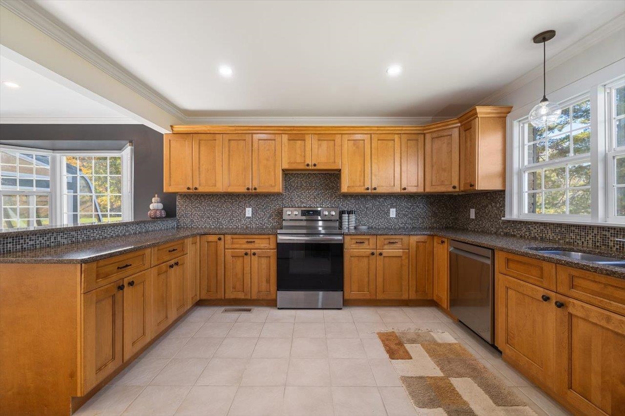 144 Orr Dr