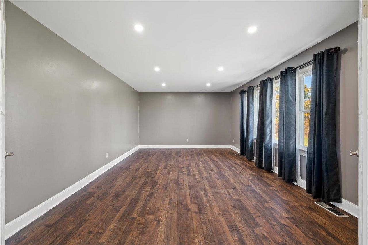 144 Orr Dr