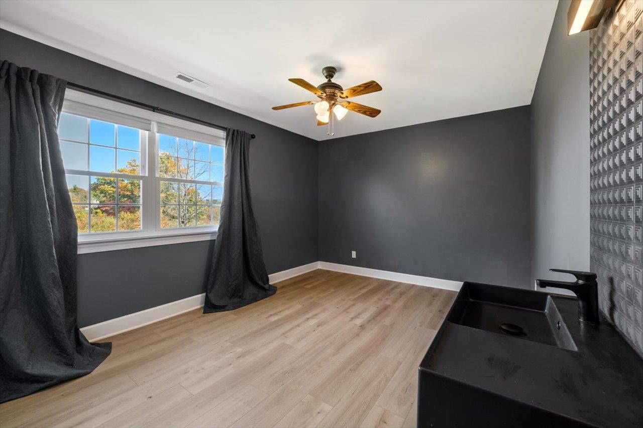 144 Orr Dr