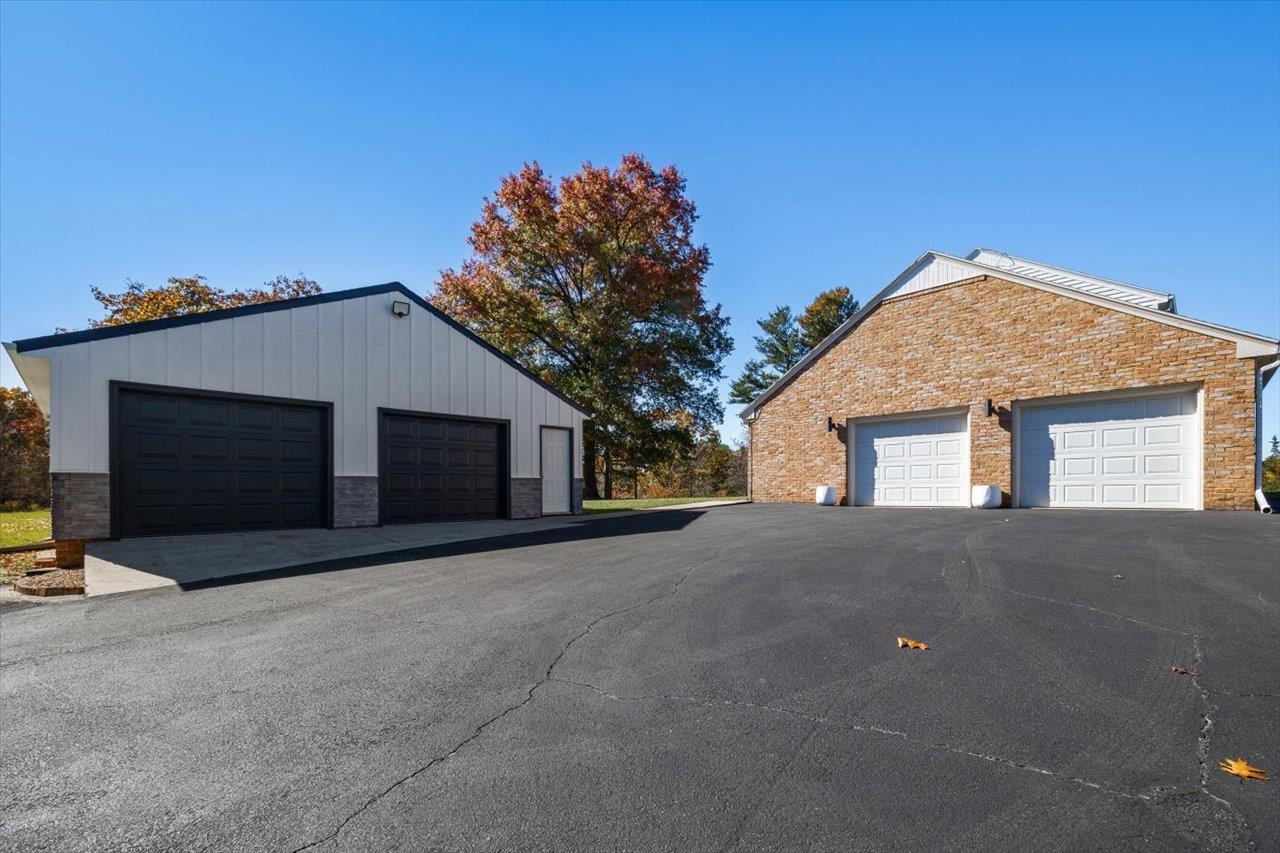 144 Orr Dr