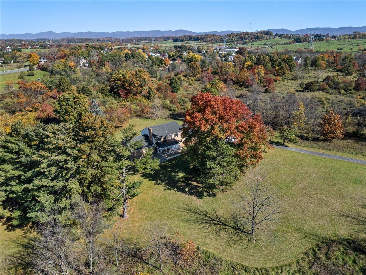 144 Orr Dr