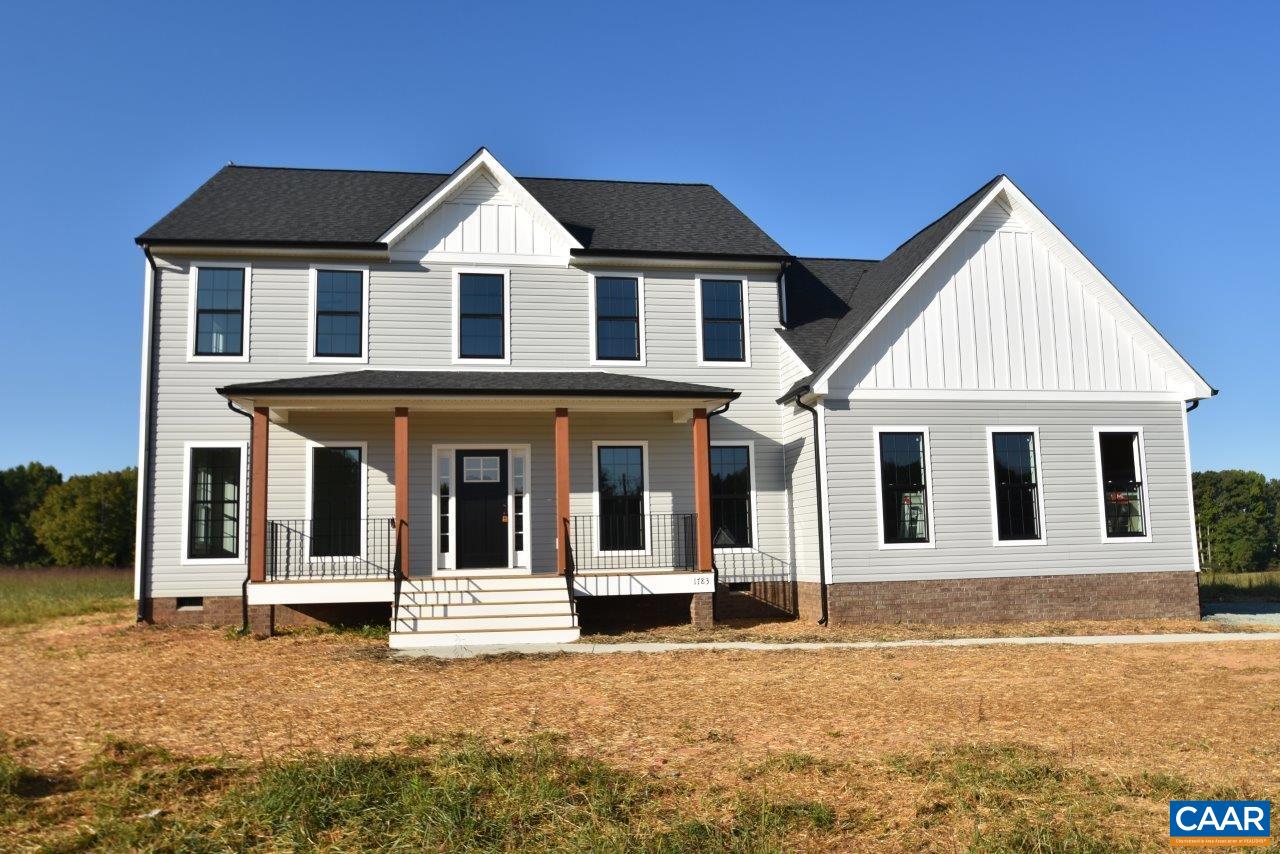 Forest Glen Ln