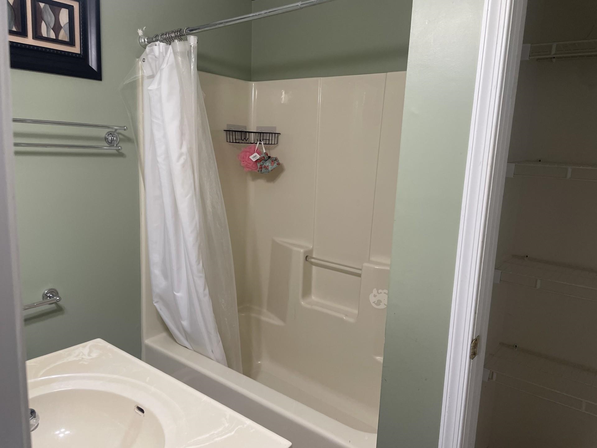 112 Arrowhead Ln