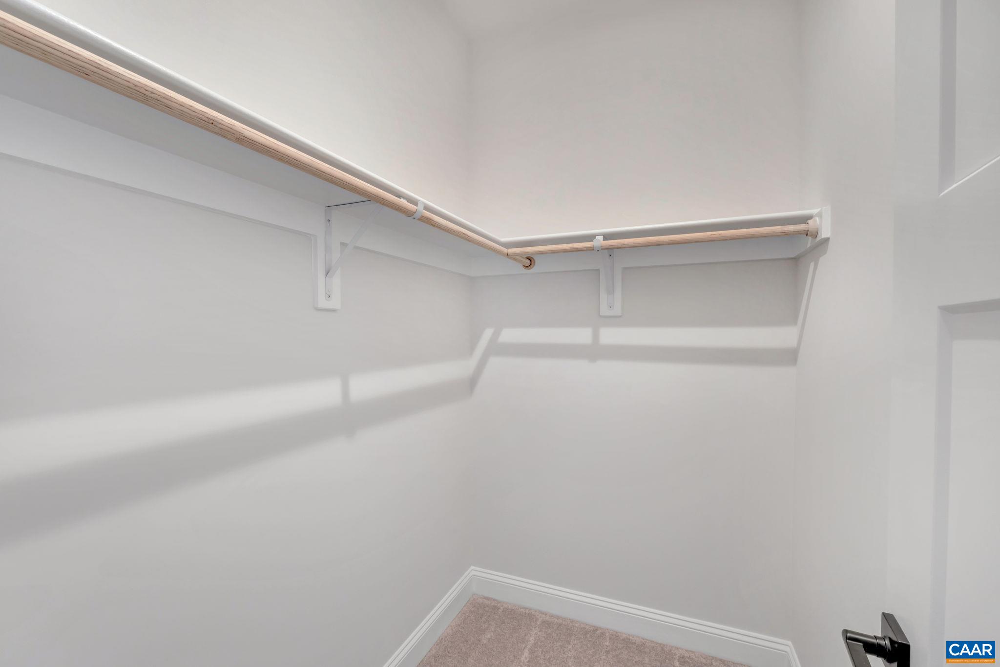 6 Laconia Ln