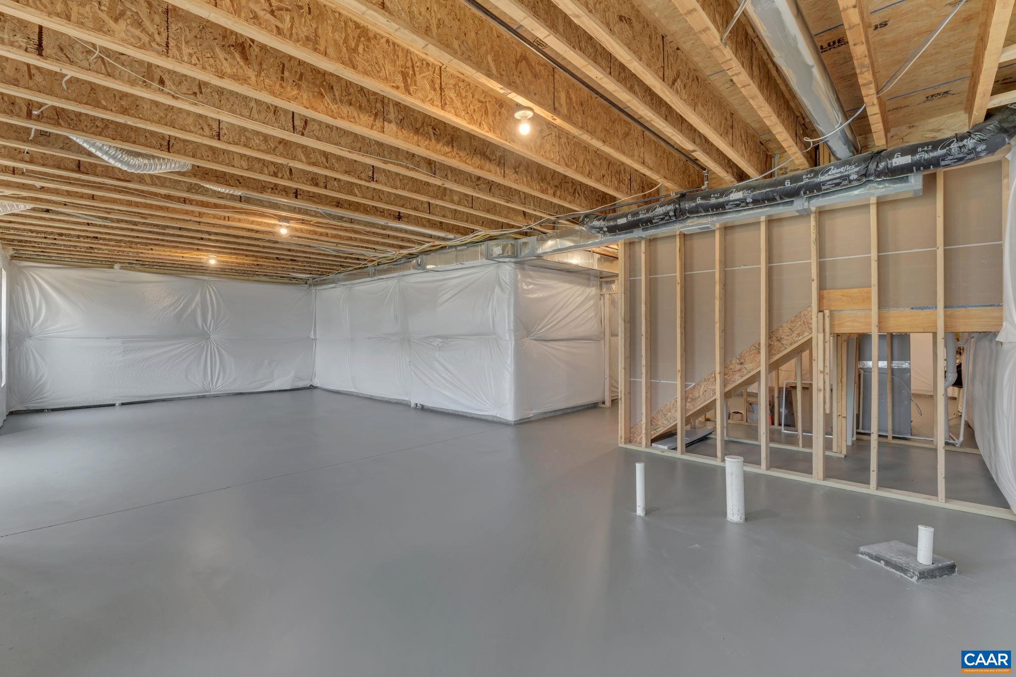 6 Laconia Ln