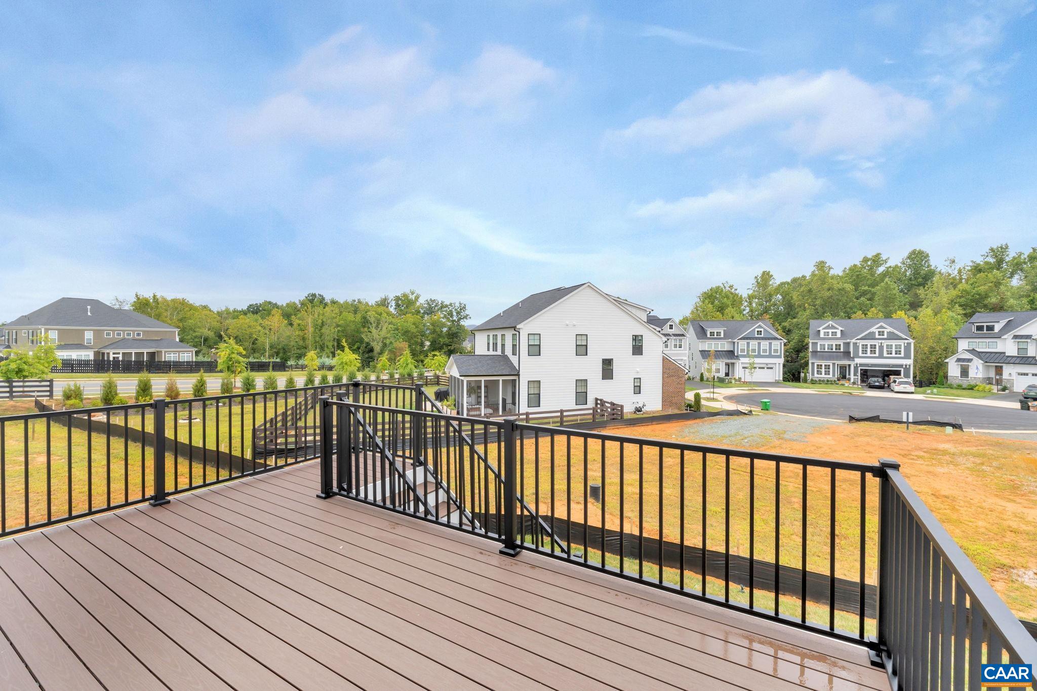 6 Laconia Ln