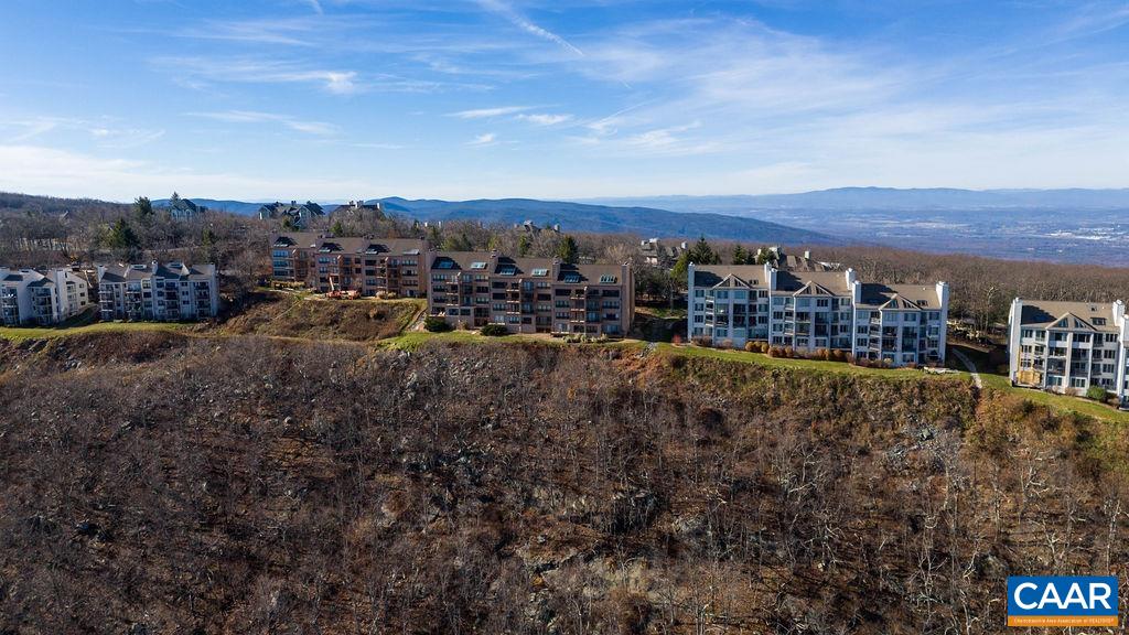 1531 Cliffs Condos