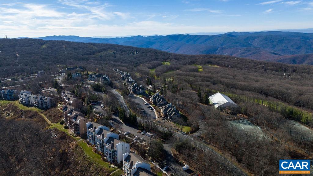 1531 Cliffs Condos