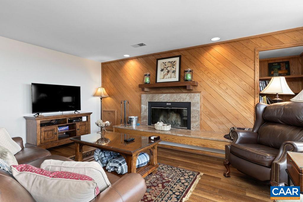 1531 Cliffs Condos