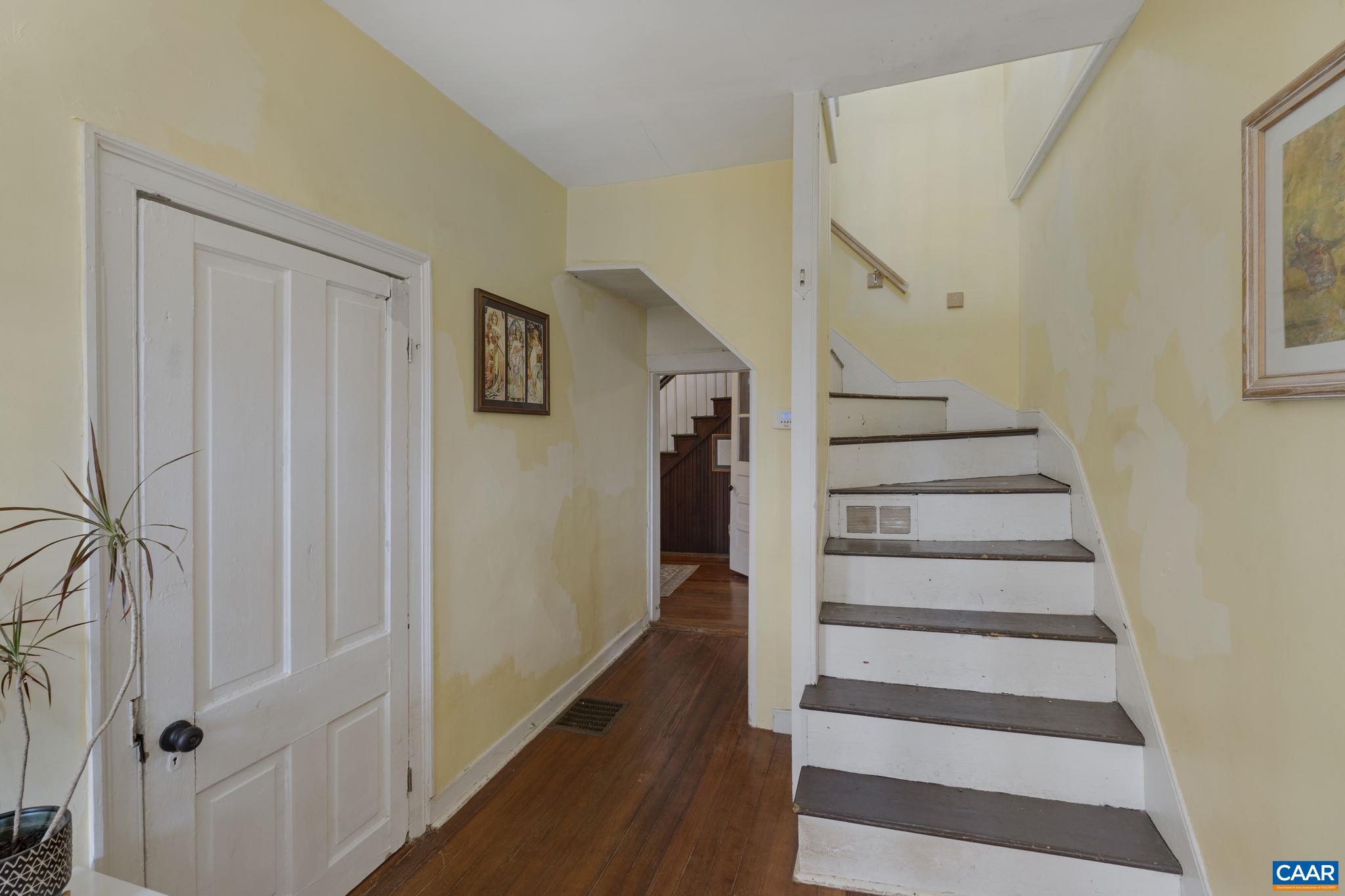 5678 Brownsville Rd