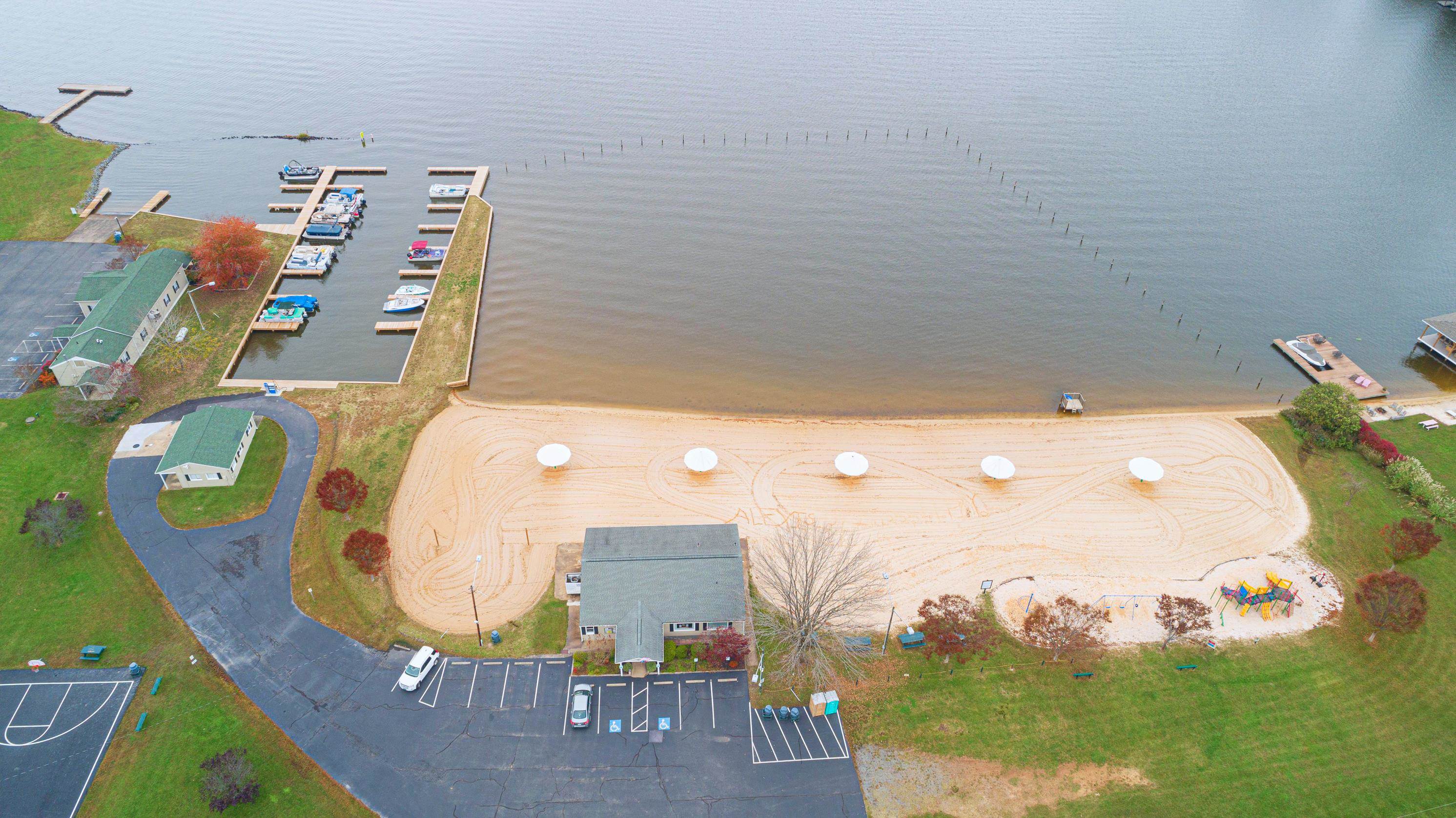 94 Hilltop Rd