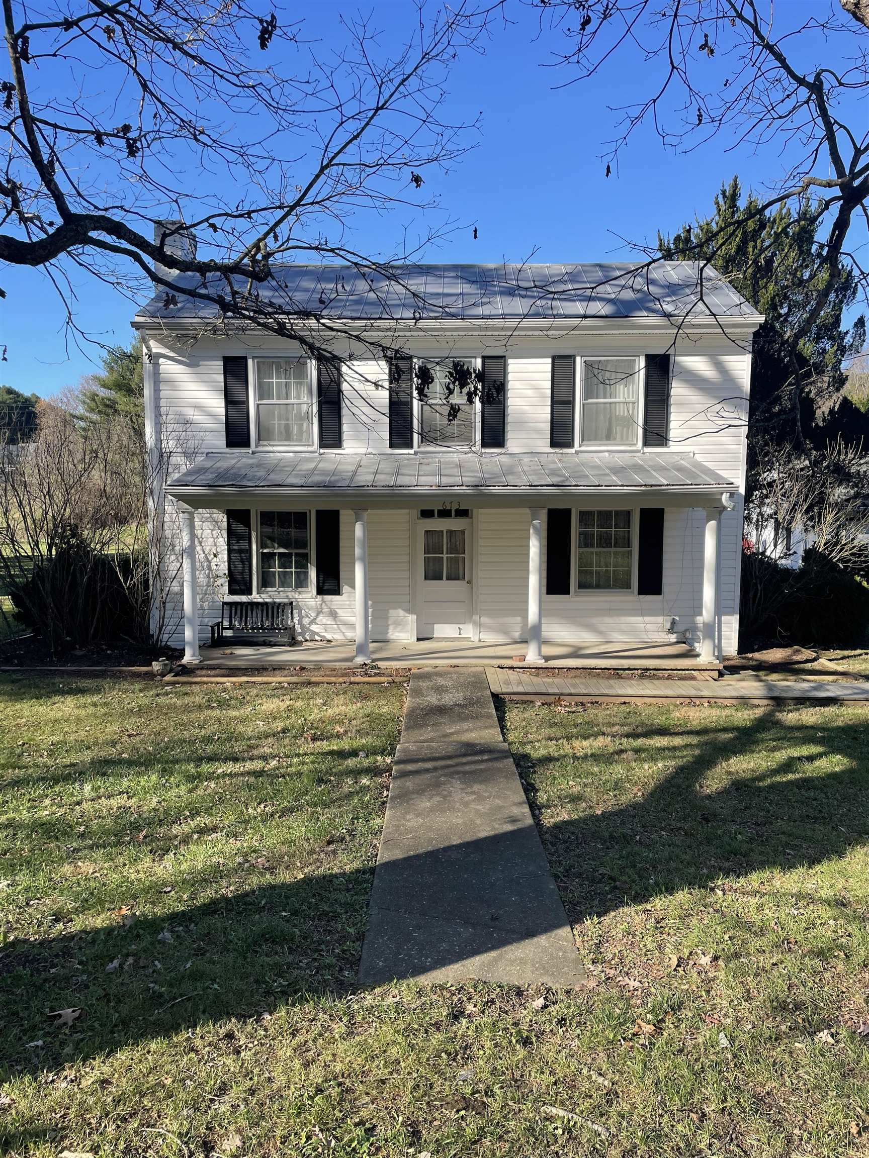 673 FROG POND RD