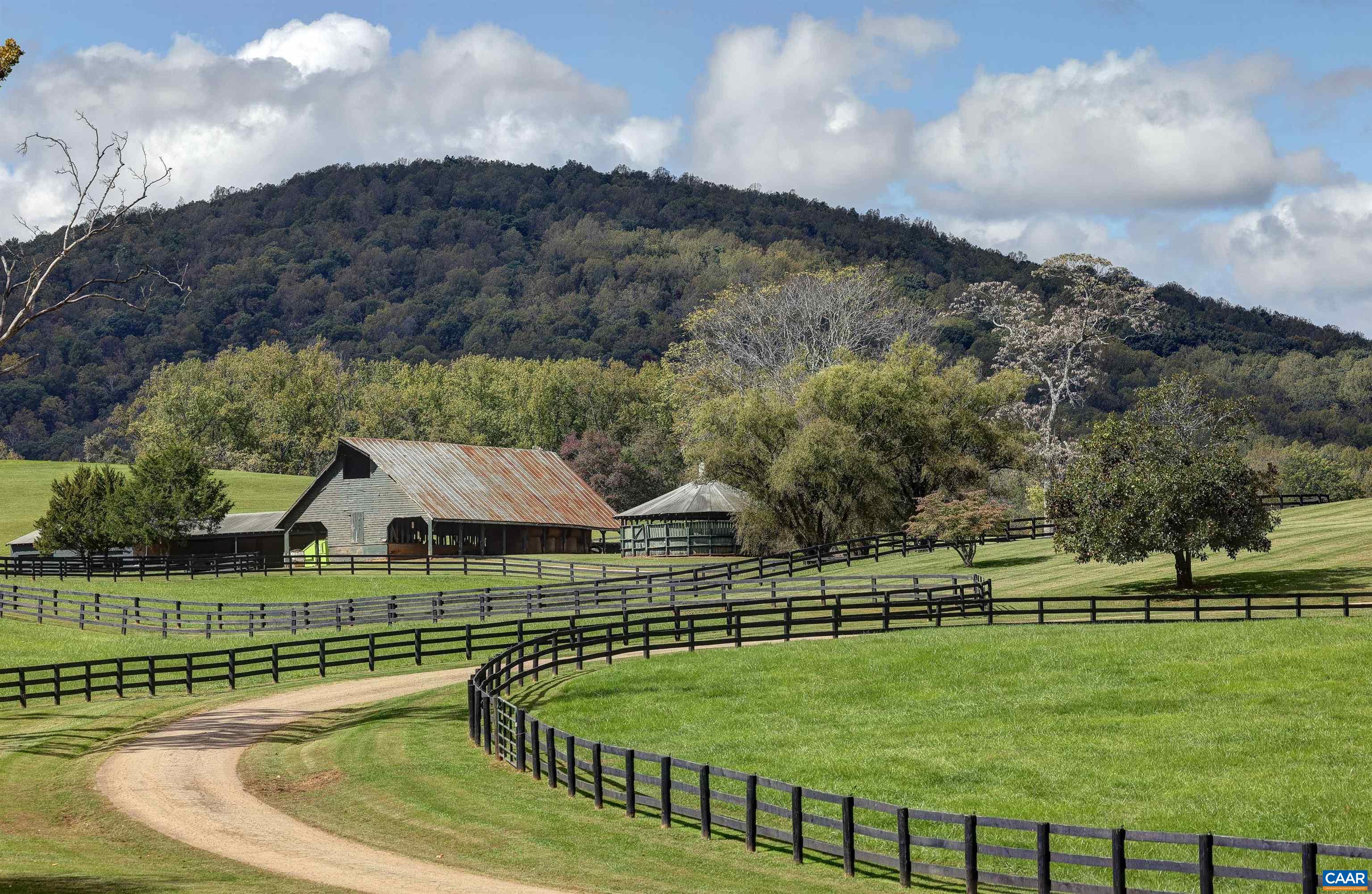 2262 Old Keswick Farm