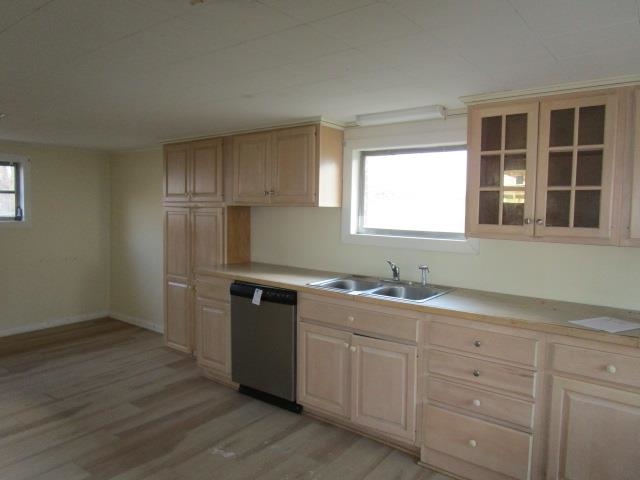 609 Grubert Ave