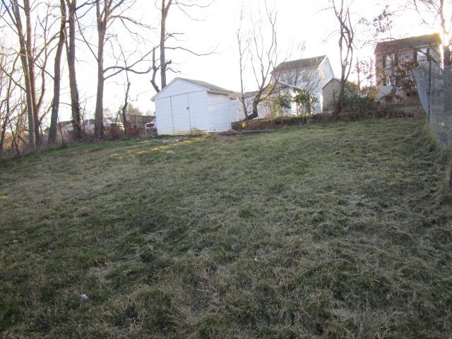 609 Grubert Ave