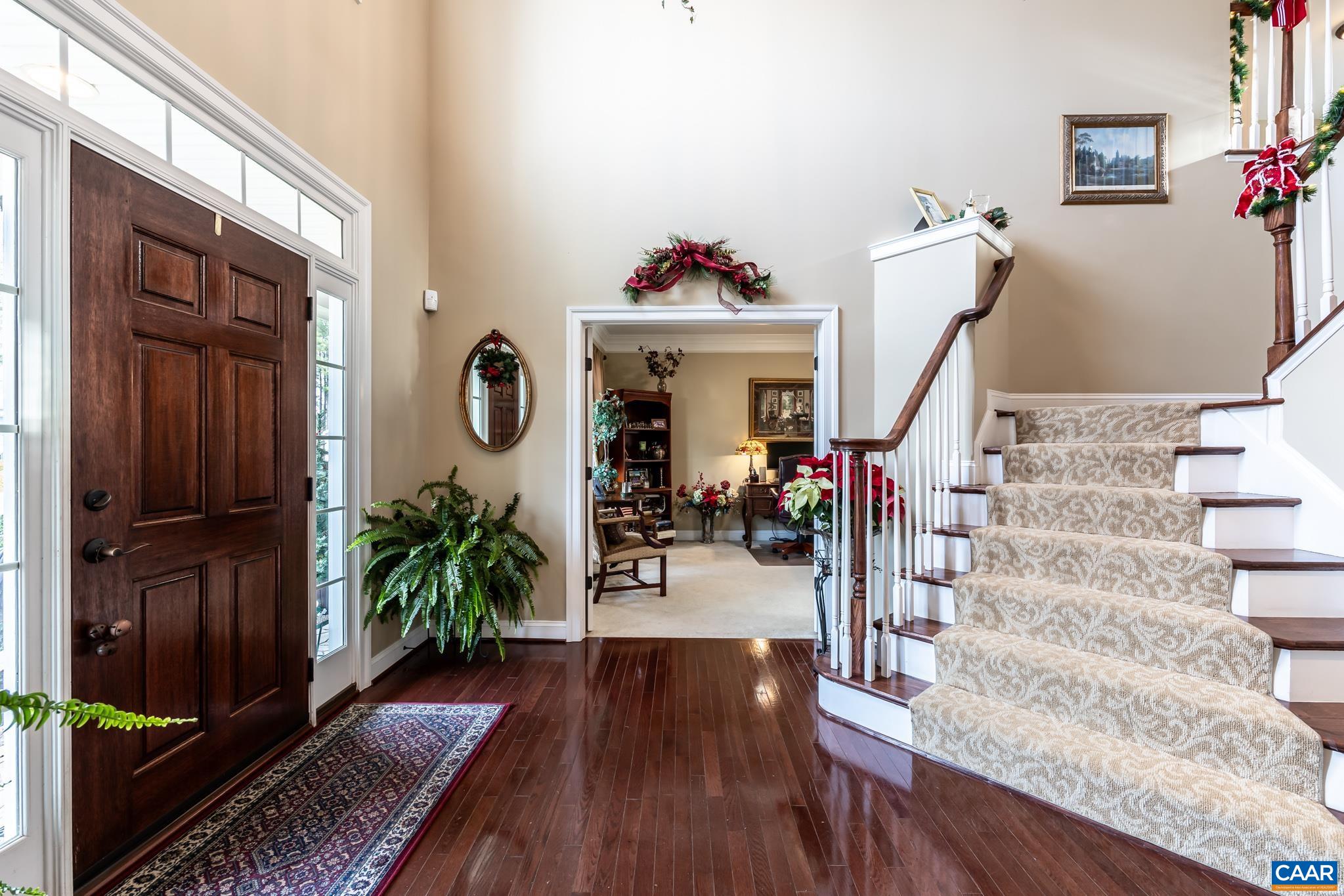 2 Forest Ct