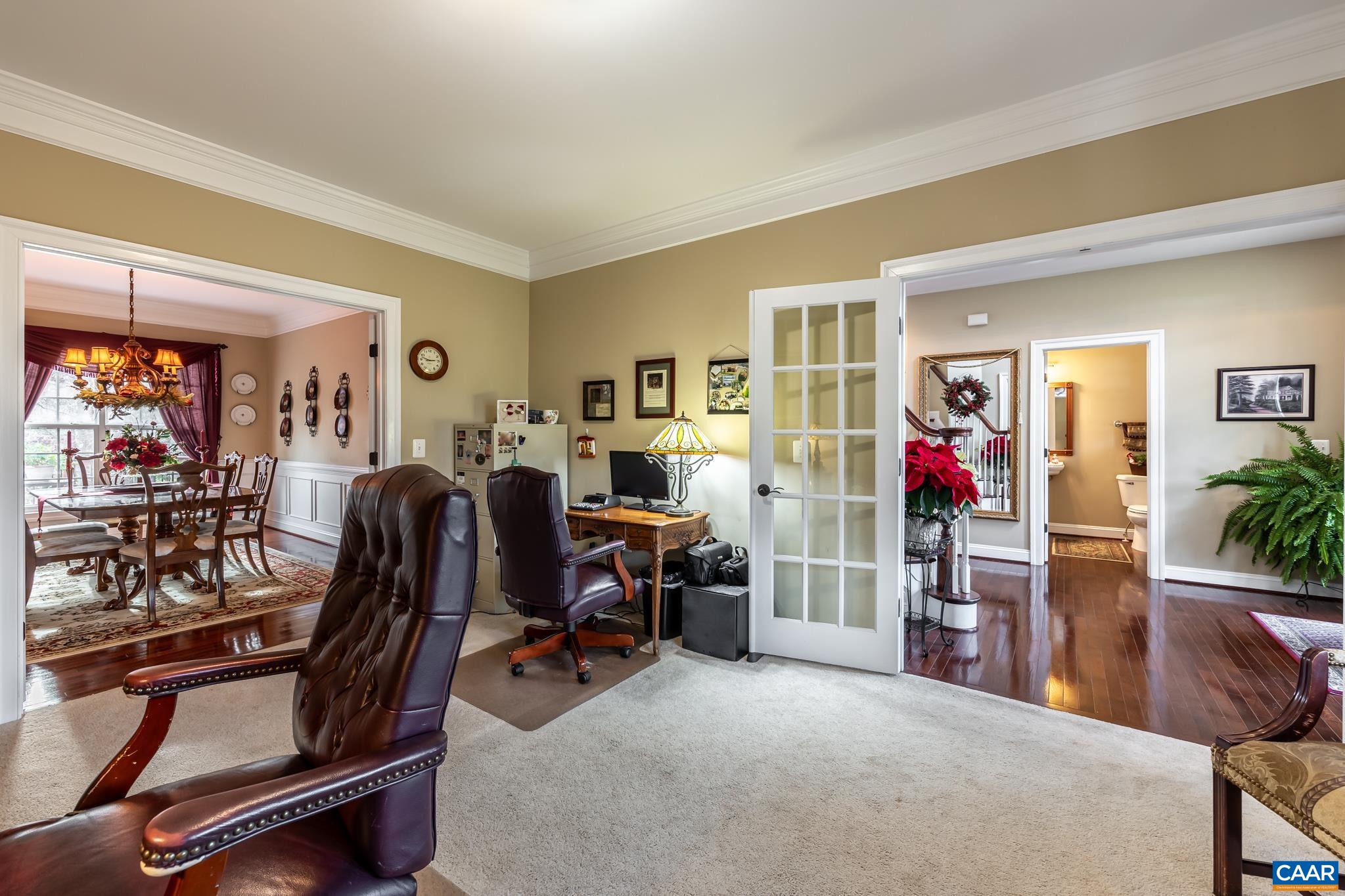 2 Forest Ct