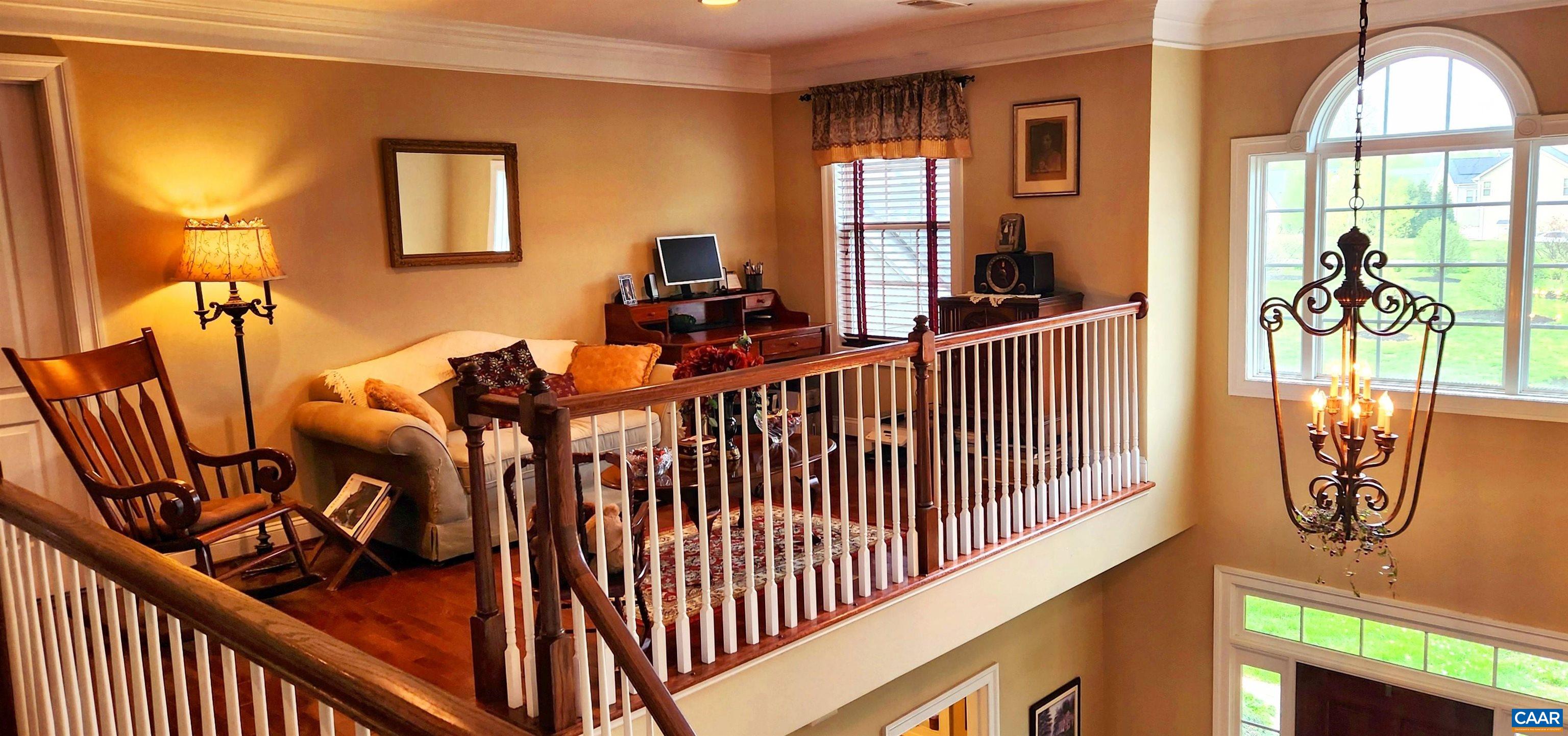 2 Forest Ct