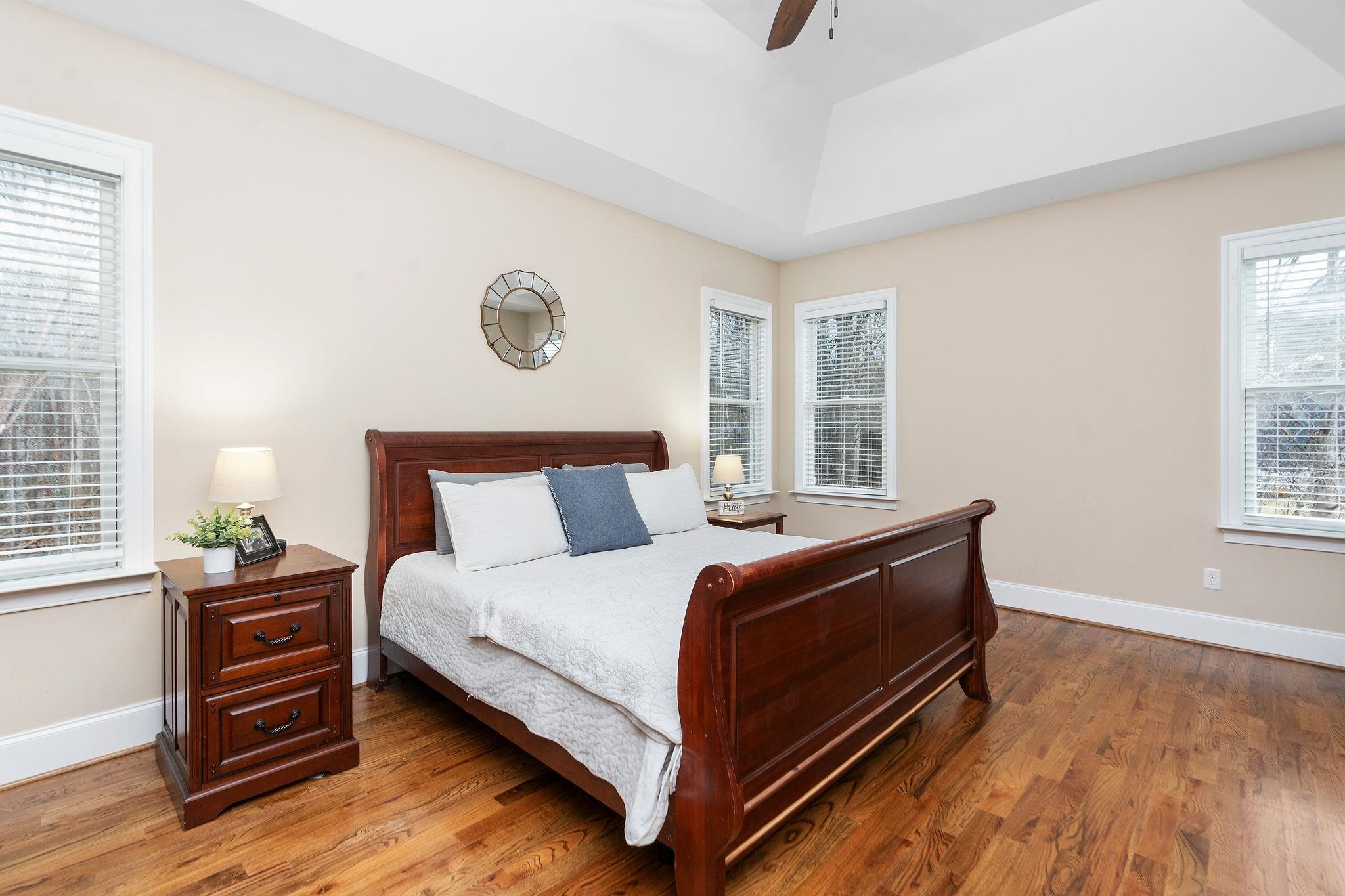 114 Jaspers Ln