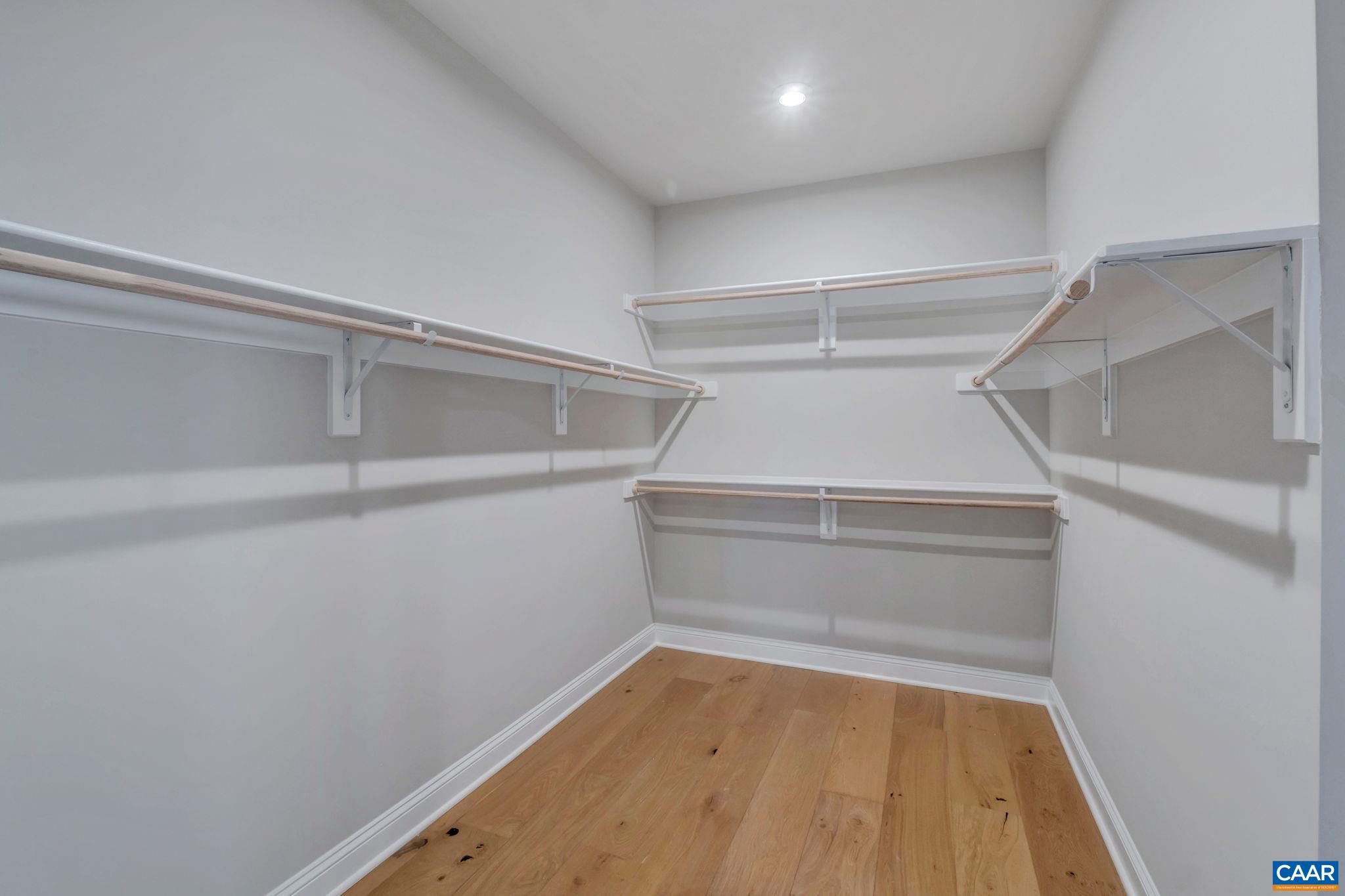 51b Farrow Dr