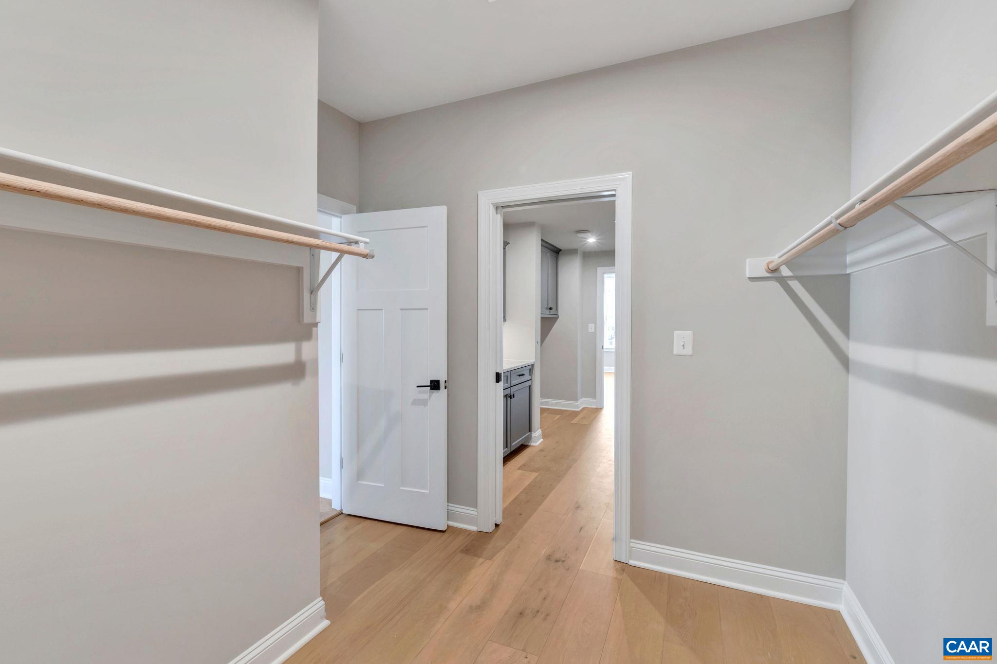 51b Farrow Dr