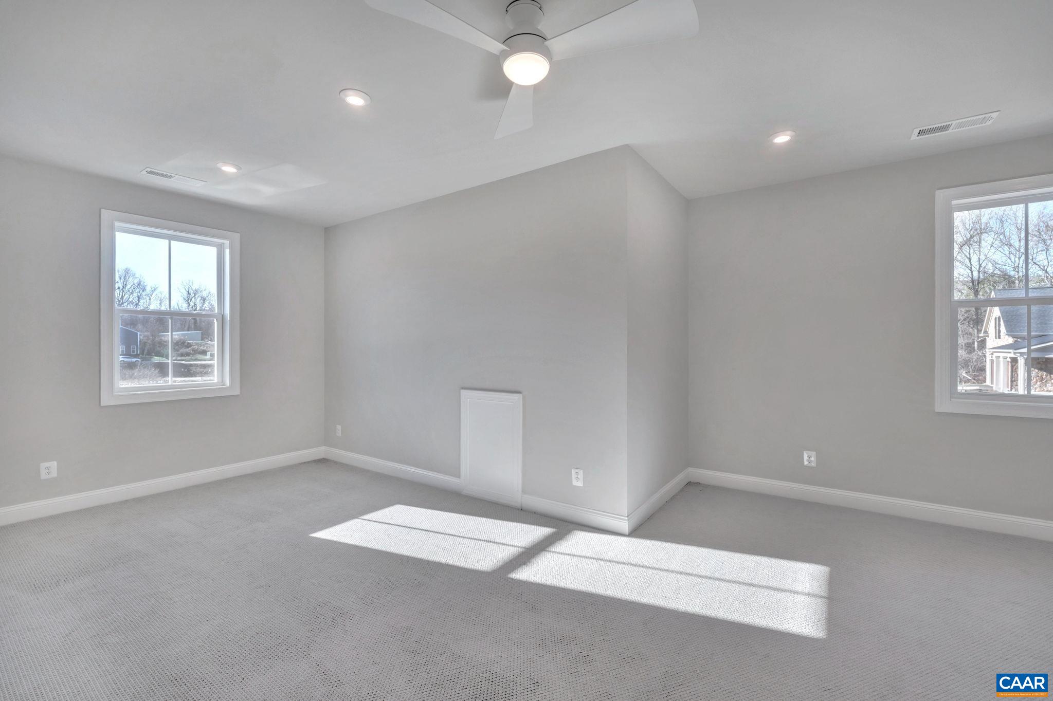 51b Farrow Dr