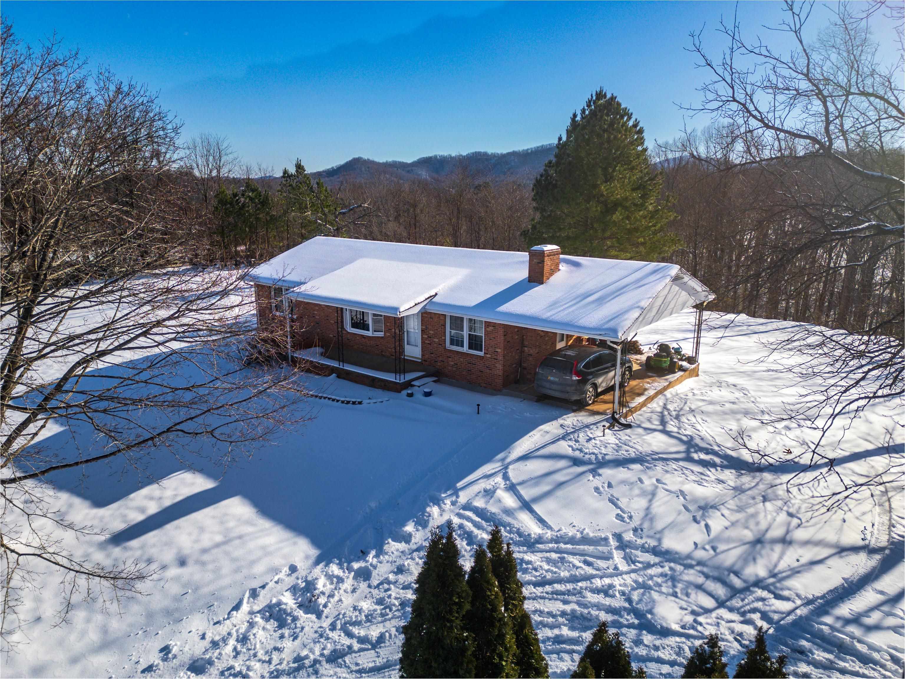 453 Glass Hollow Rd