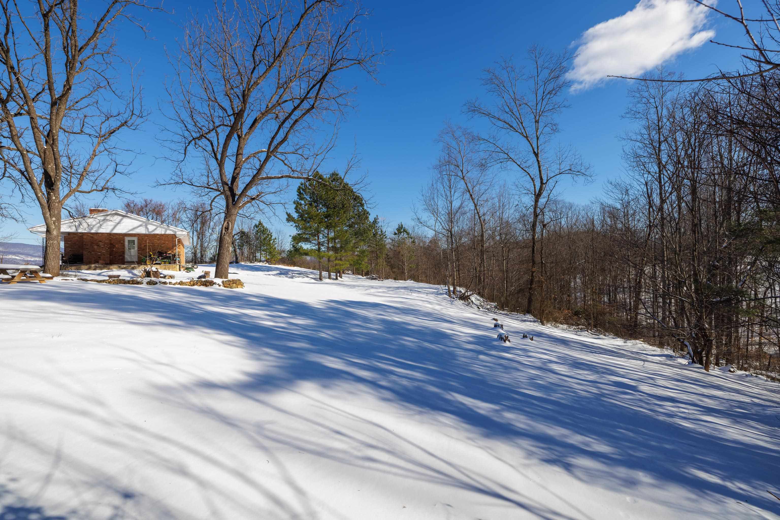 453 Glass Hollow Rd