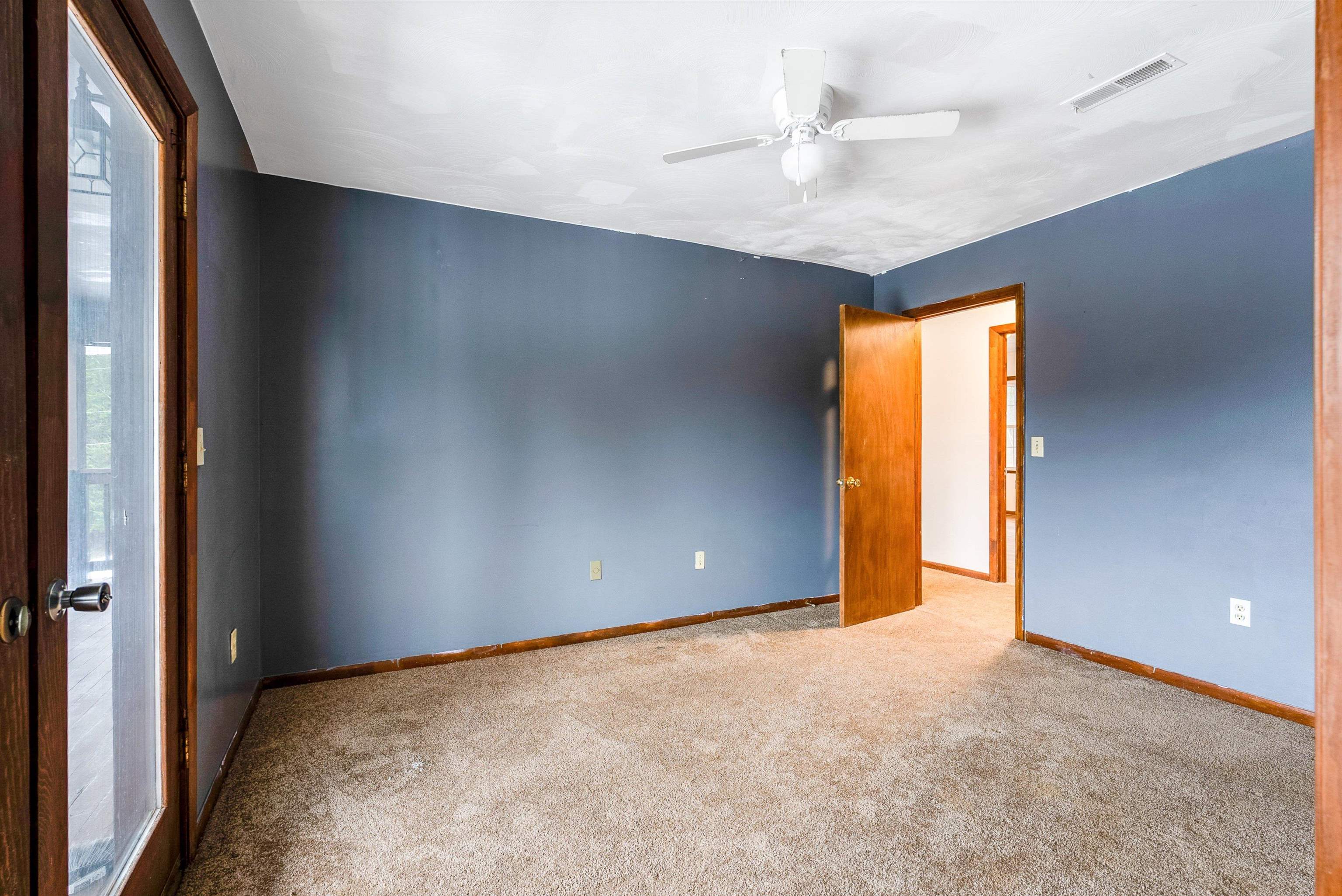 2064 Churchville Ave